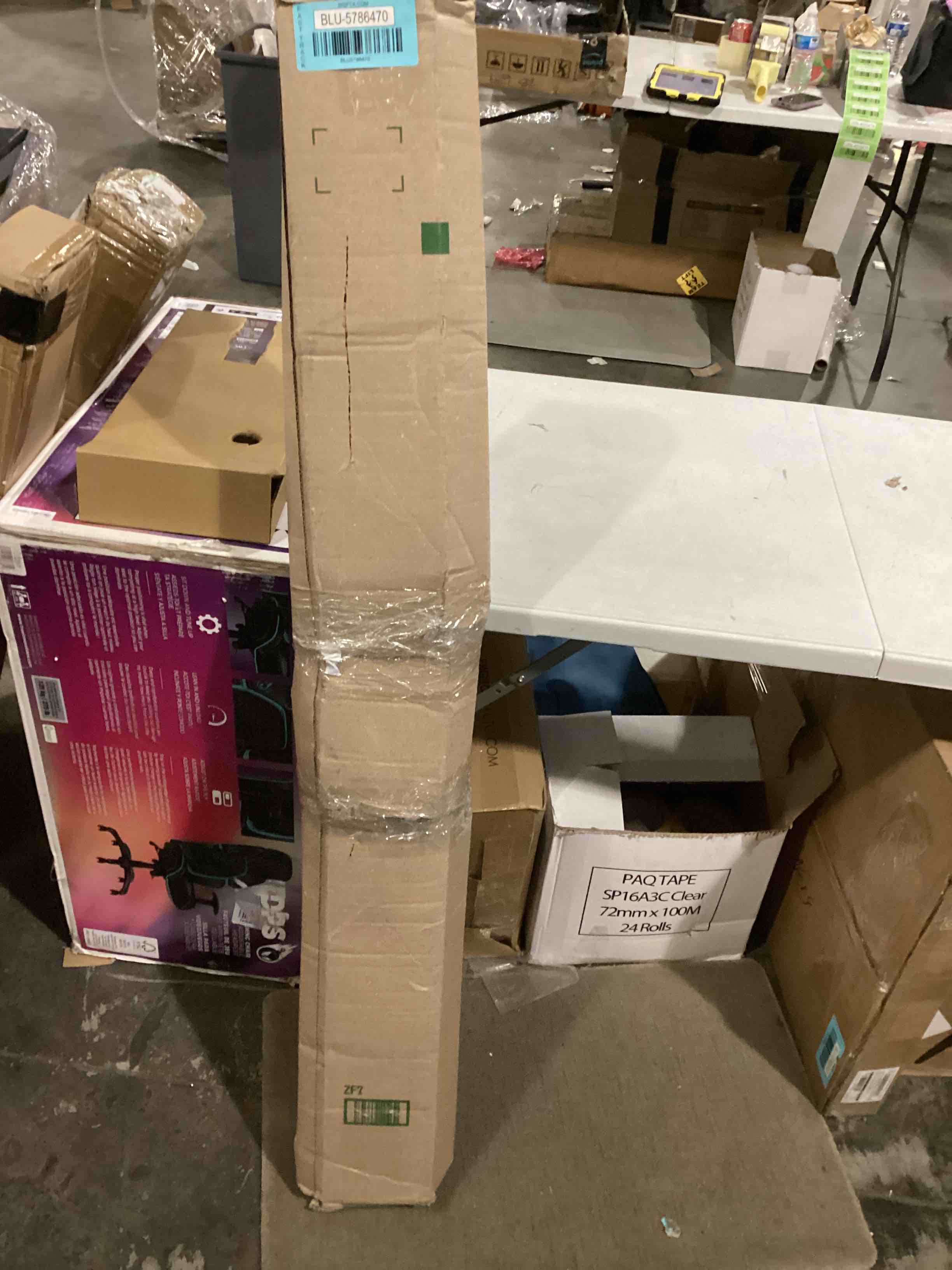 https://s3.amazonaws.com/lotting-images-prod/bidfta/BLU5786470_1709235088701.jpeg