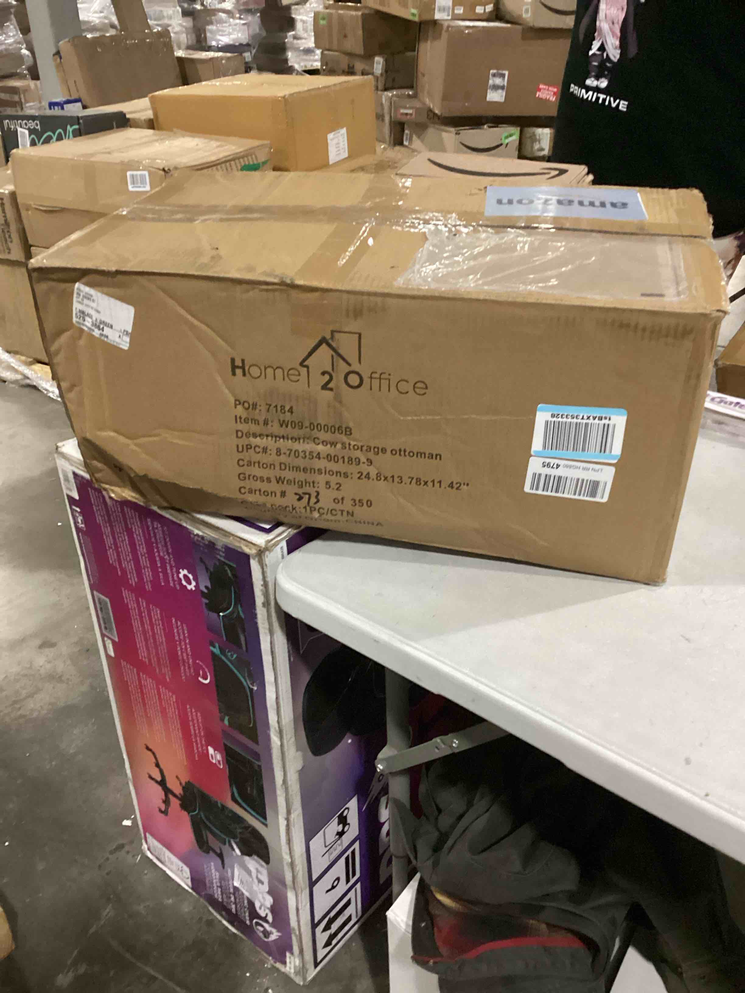 https://s3.amazonaws.com/lotting-images-prod/bidfta/BLU5786605_1709396617454.jpeg