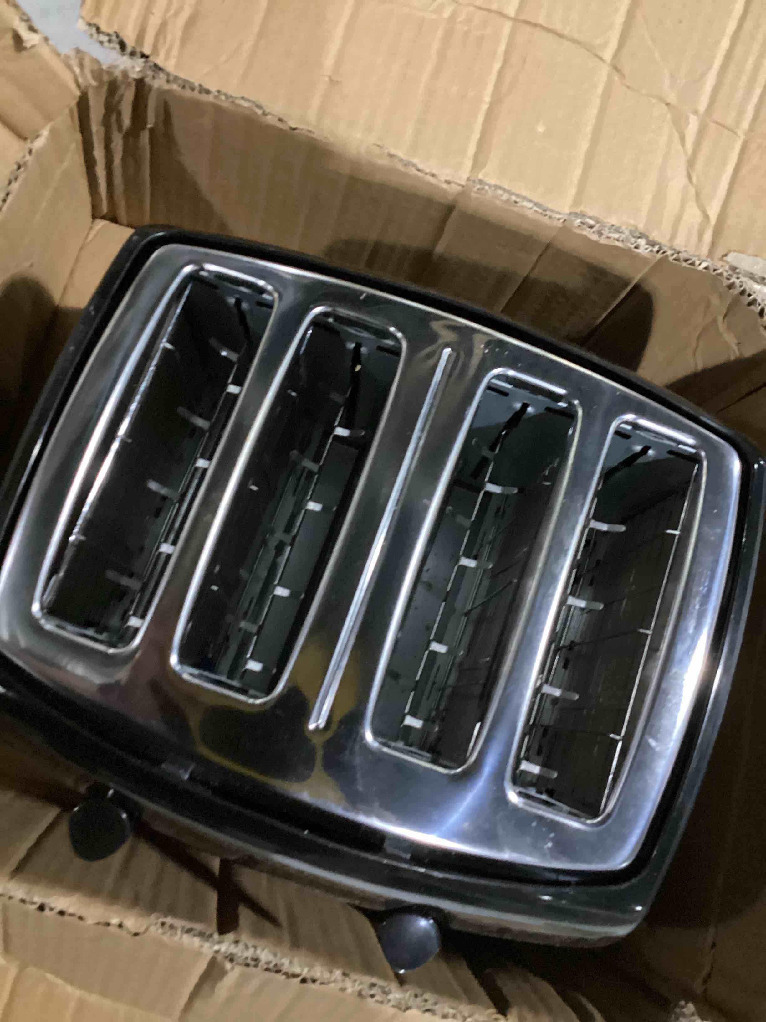 https://s3.amazonaws.com/lotting-images-prod/bidfta/BLU5786800_1709818001486.jpeg