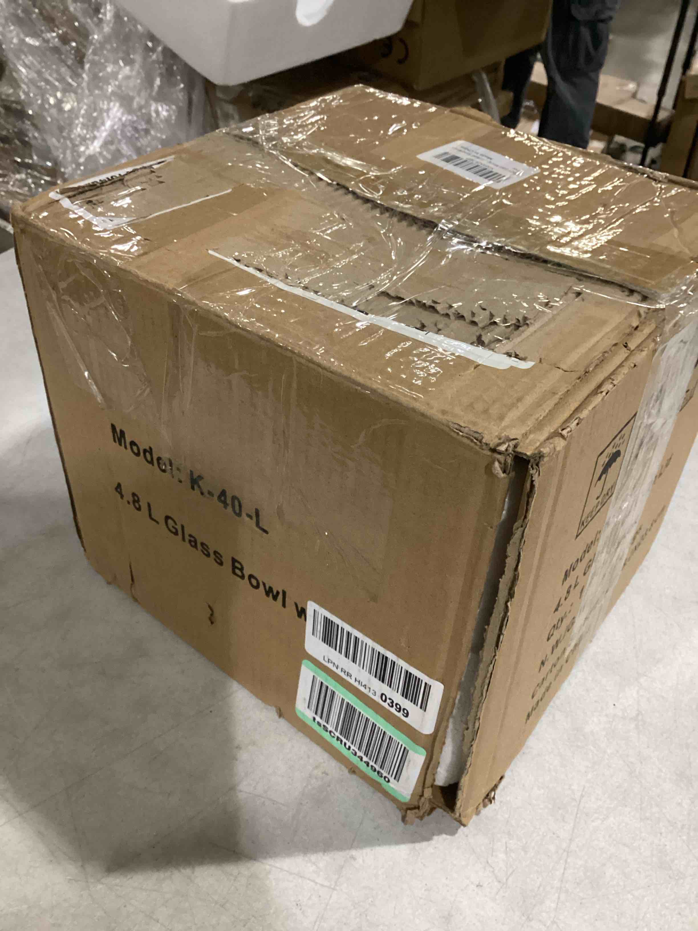 https://s3.amazonaws.com/lotting-images-prod/bidfta/BLU5786975_1709905427617.jpeg