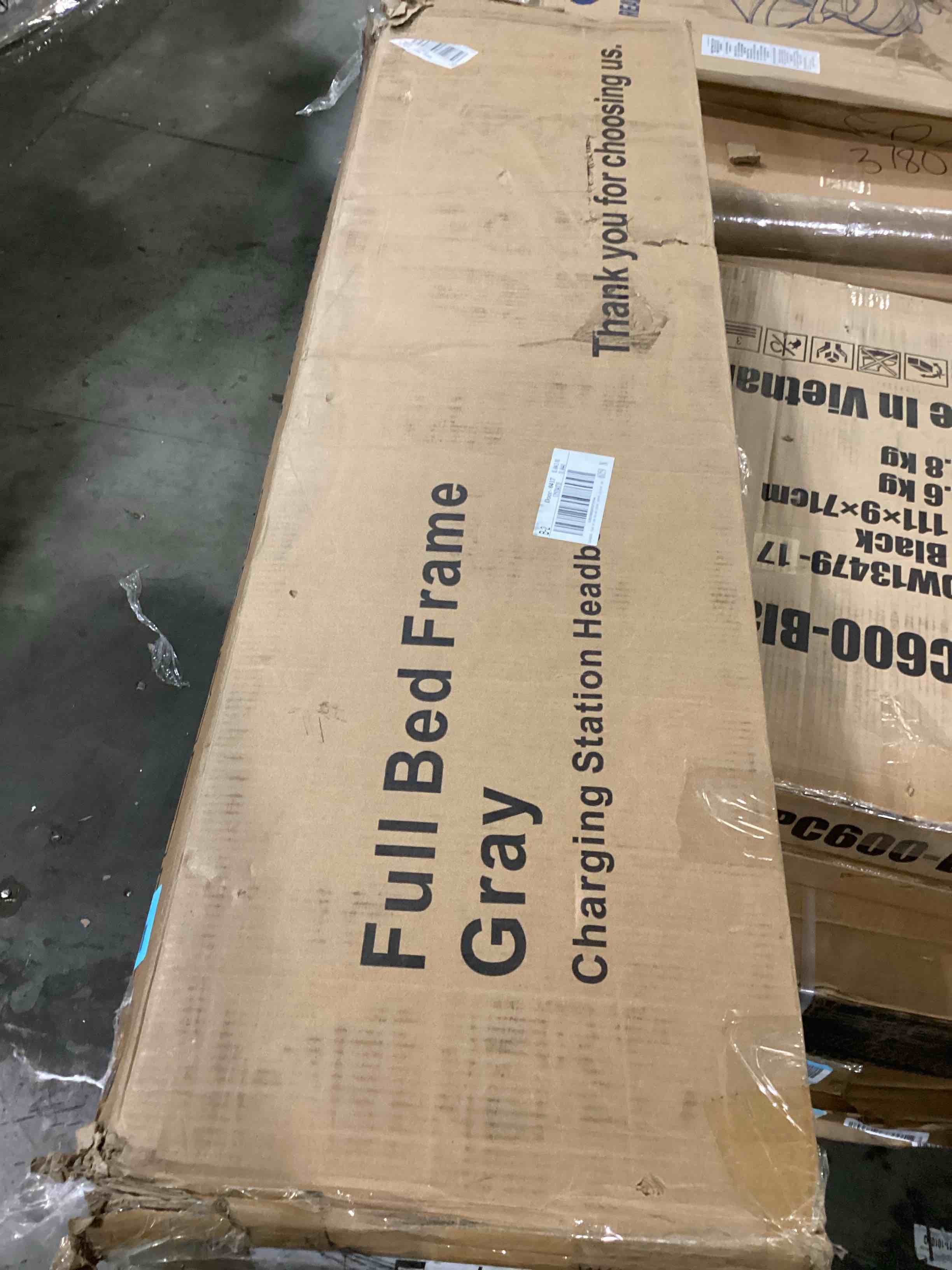 https://s3.amazonaws.com/lotting-images-prod/bidfta/BLU5786986_1709908823566.jpeg