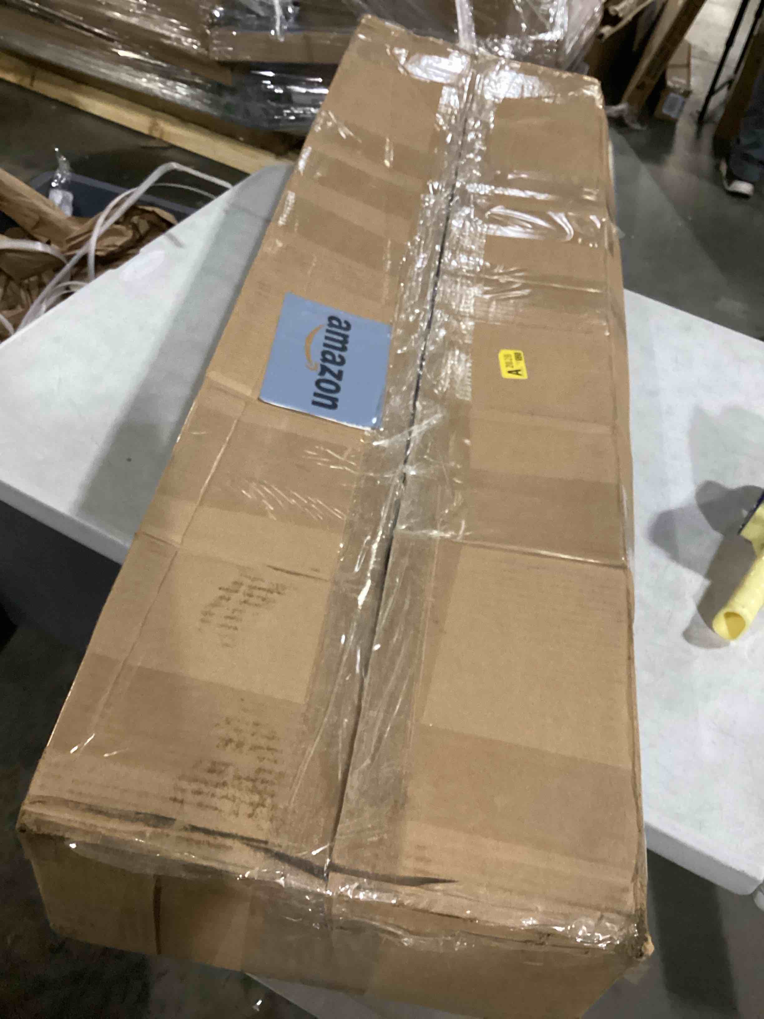 https://s3.amazonaws.com/lotting-images-prod/bidfta/BLU5786997_1709913033830.jpeg