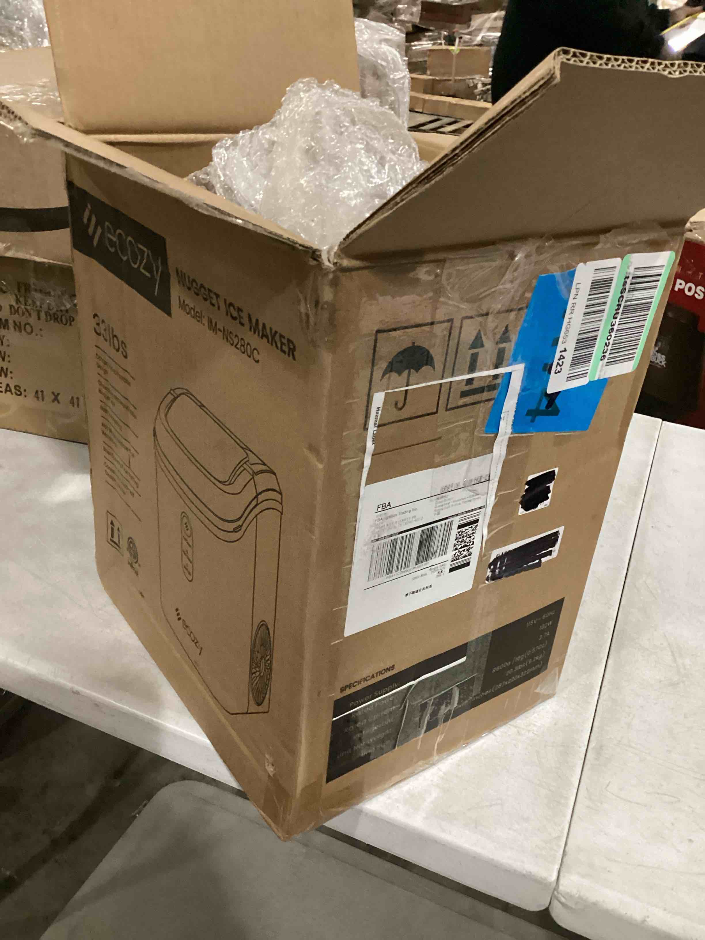 https://s3.amazonaws.com/lotting-images-prod/bidfta/BLU5787004_1709914287199.jpeg