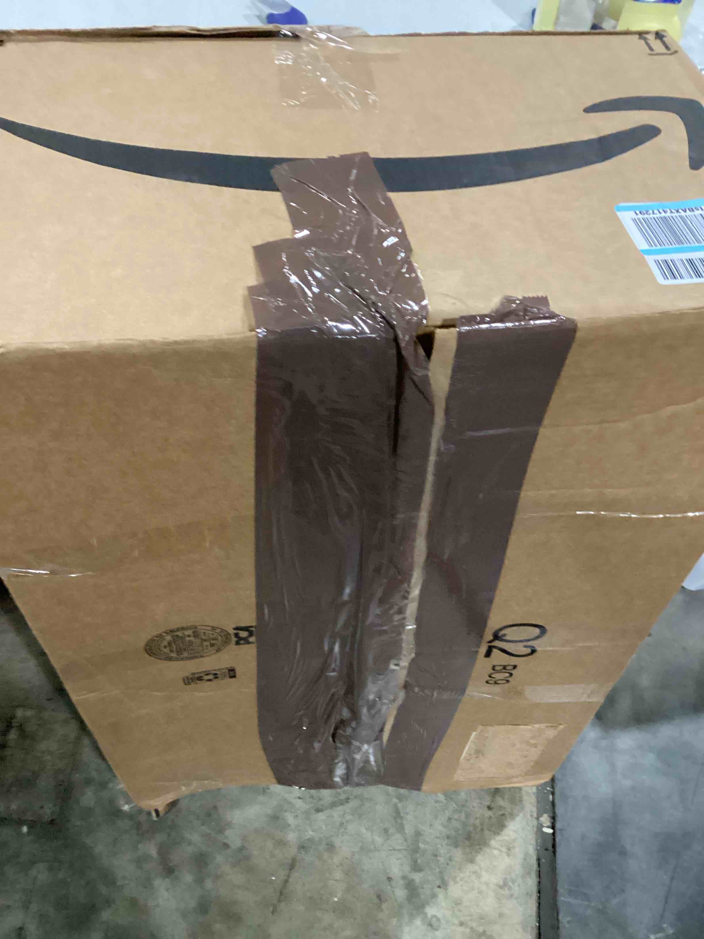 https://s3.amazonaws.com/lotting-images-prod/bidfta/BLU5787855_1707503182288.jpeg