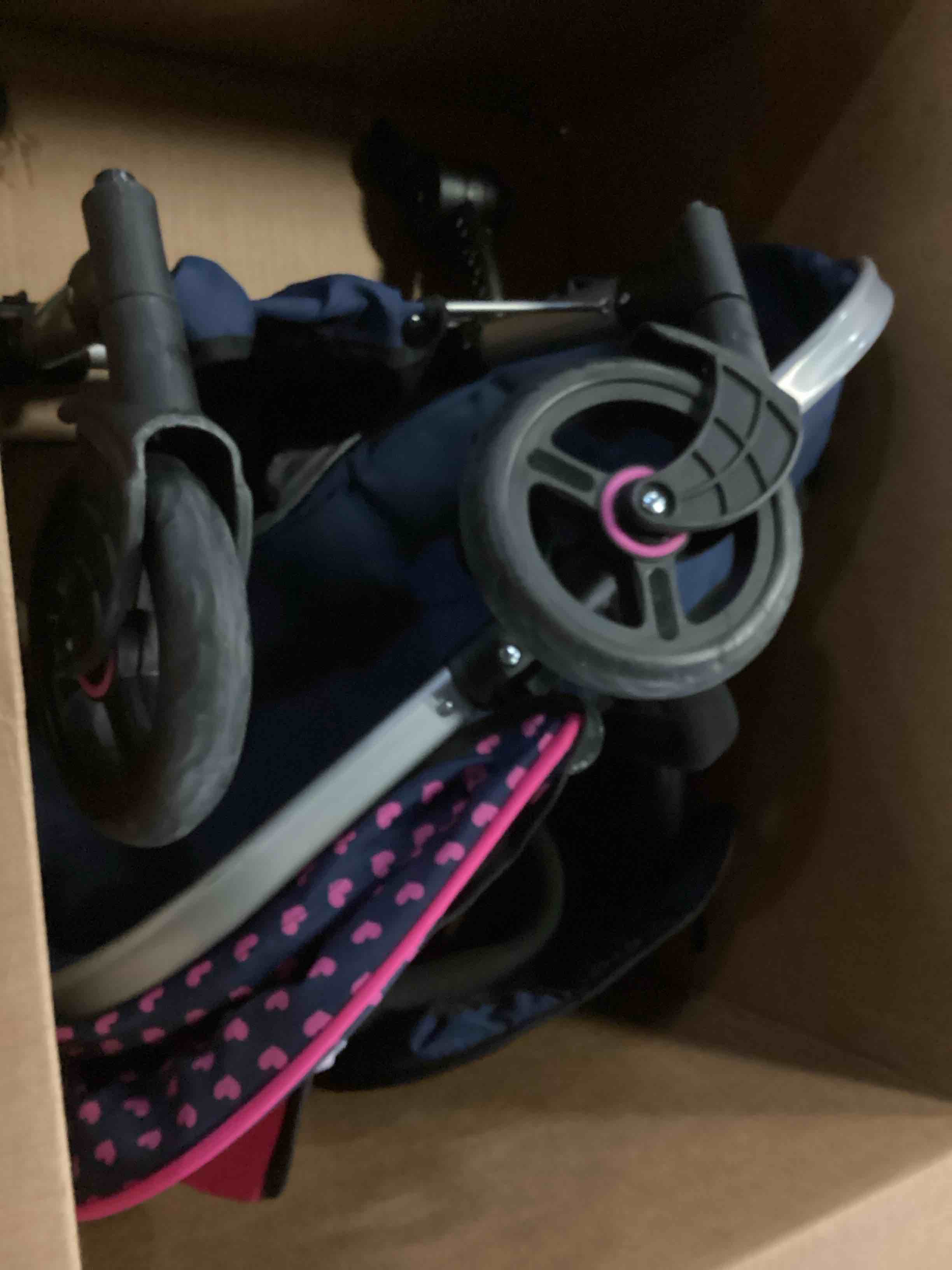 https://s3.amazonaws.com/lotting-images-prod/bidfta/BLU5787973_1707829409049.jpeg