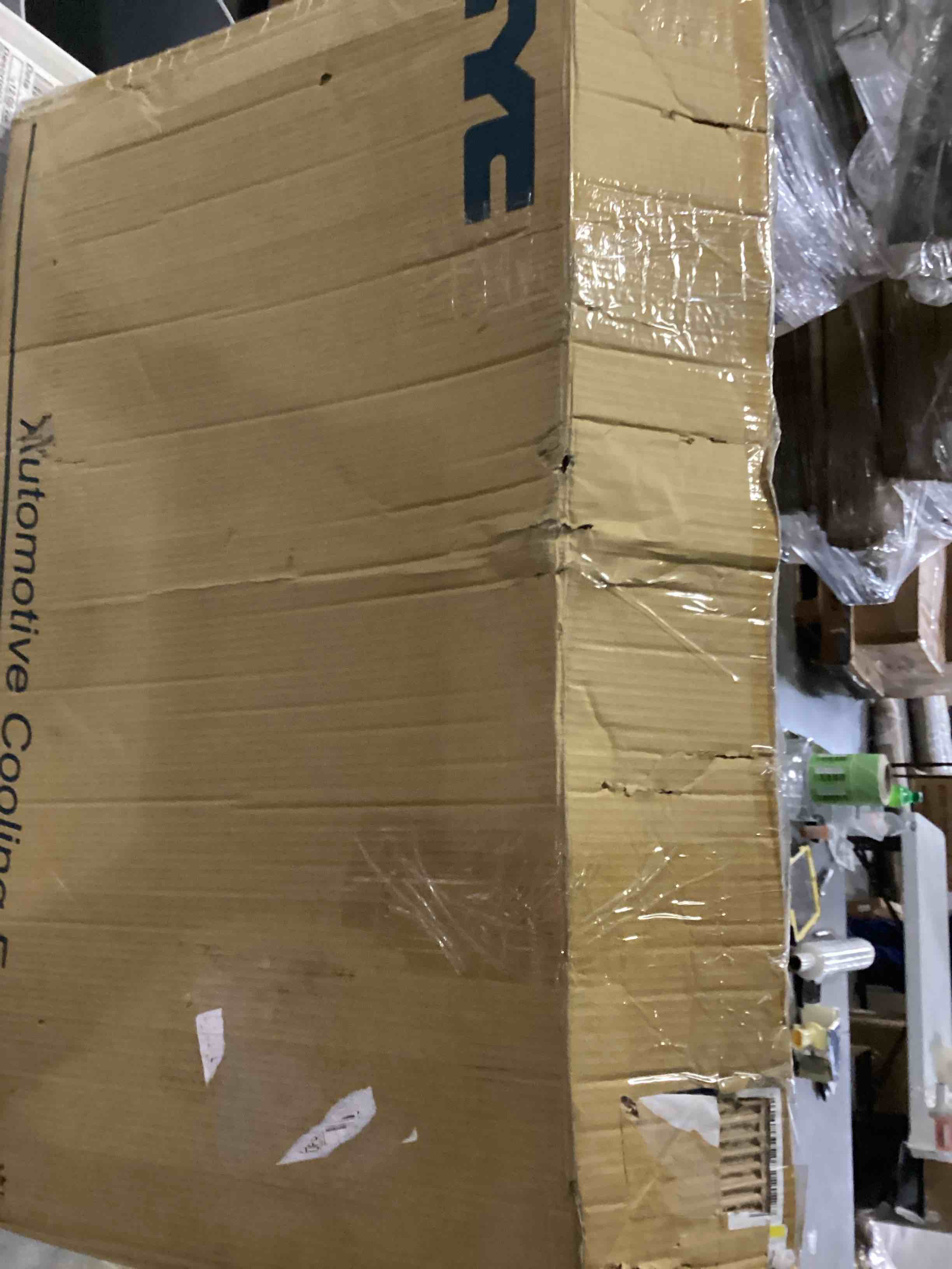 https://s3.amazonaws.com/lotting-images-prod/bidfta/BLU5787974_1707829839926.jpeg