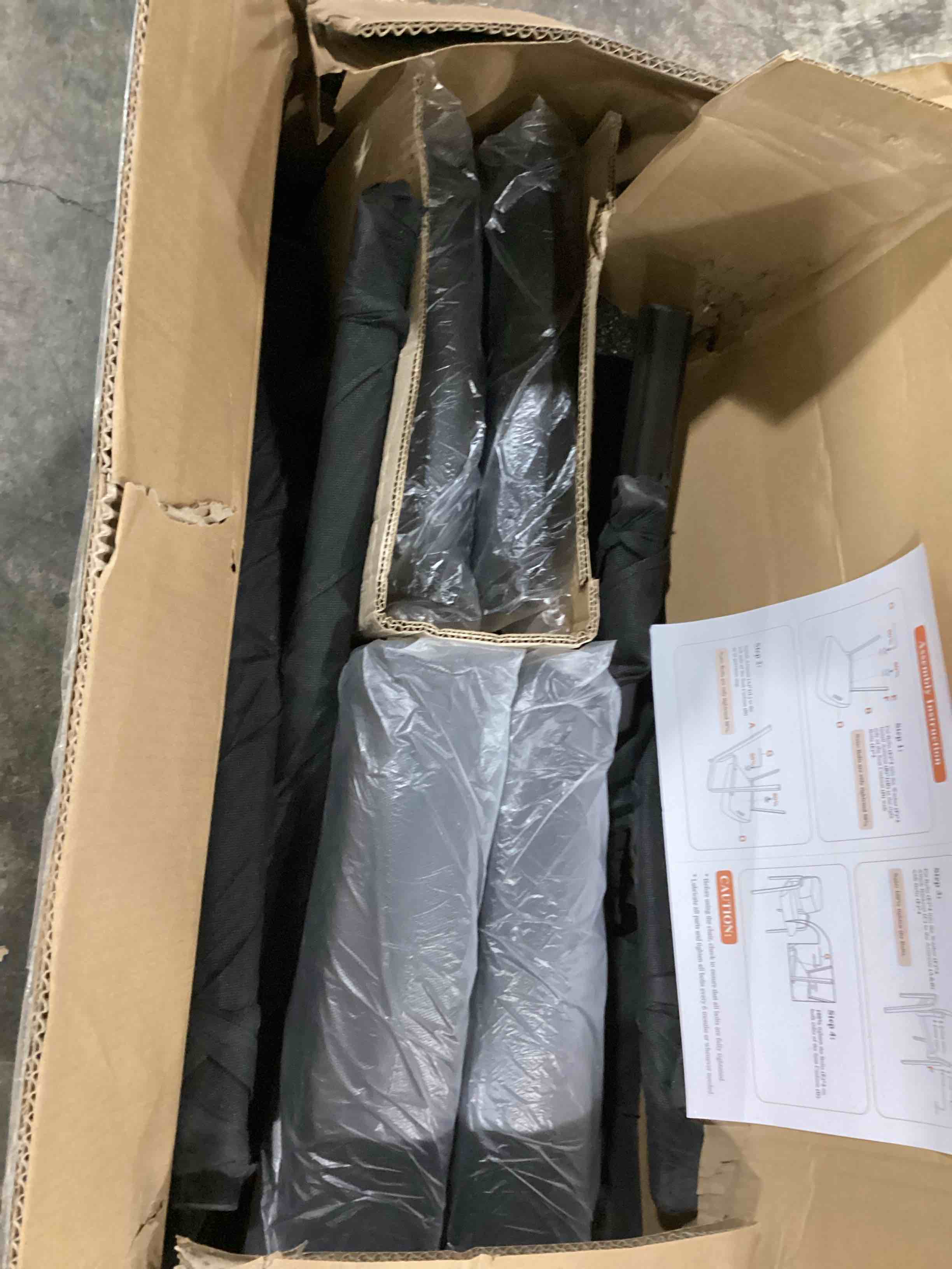 https://s3.amazonaws.com/lotting-images-prod/bidfta/BLU5788205_1708098230899.jpeg