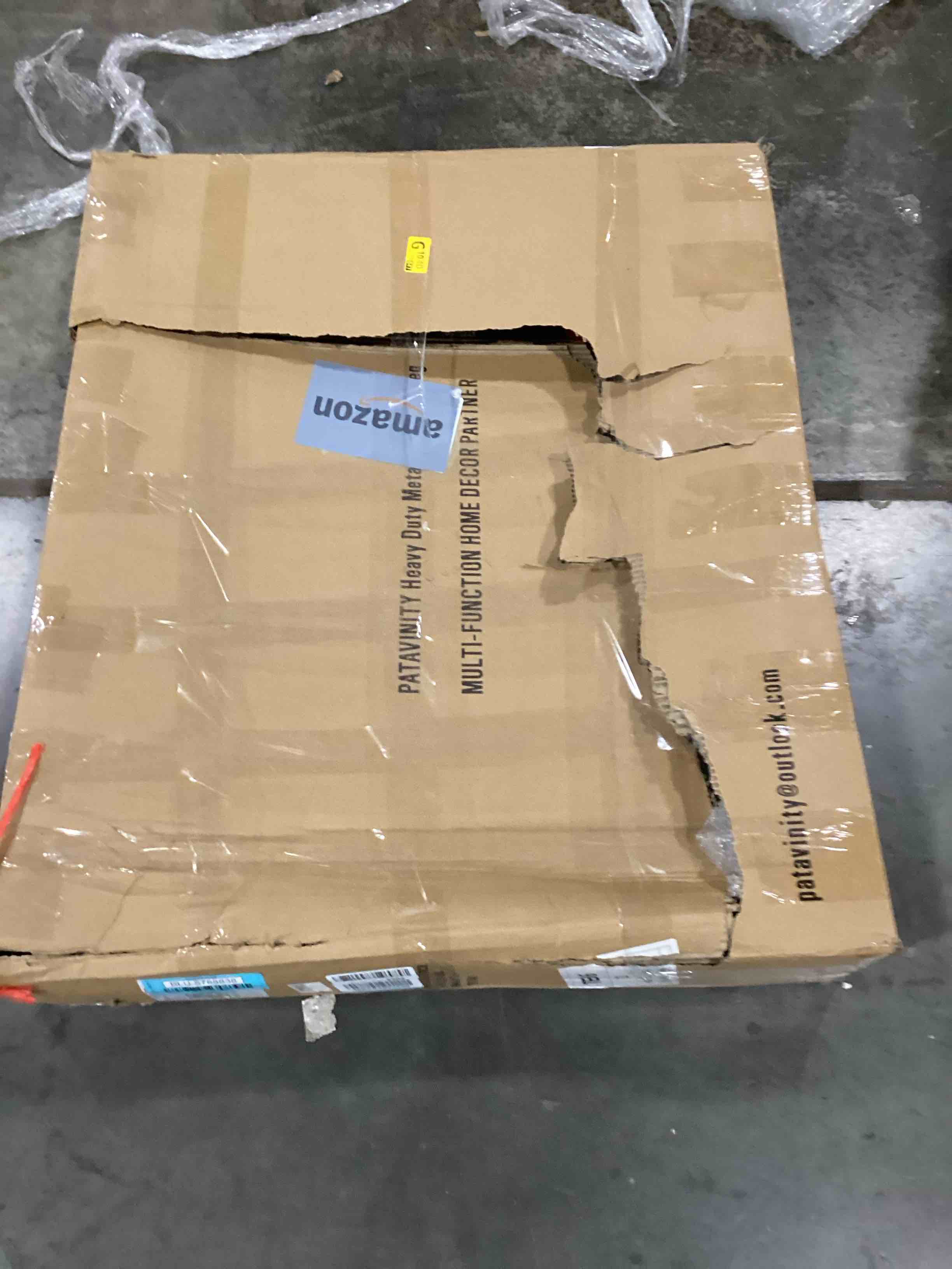https://s3.amazonaws.com/lotting-images-prod/bidfta/BLU5788838_1709401058244.jpeg