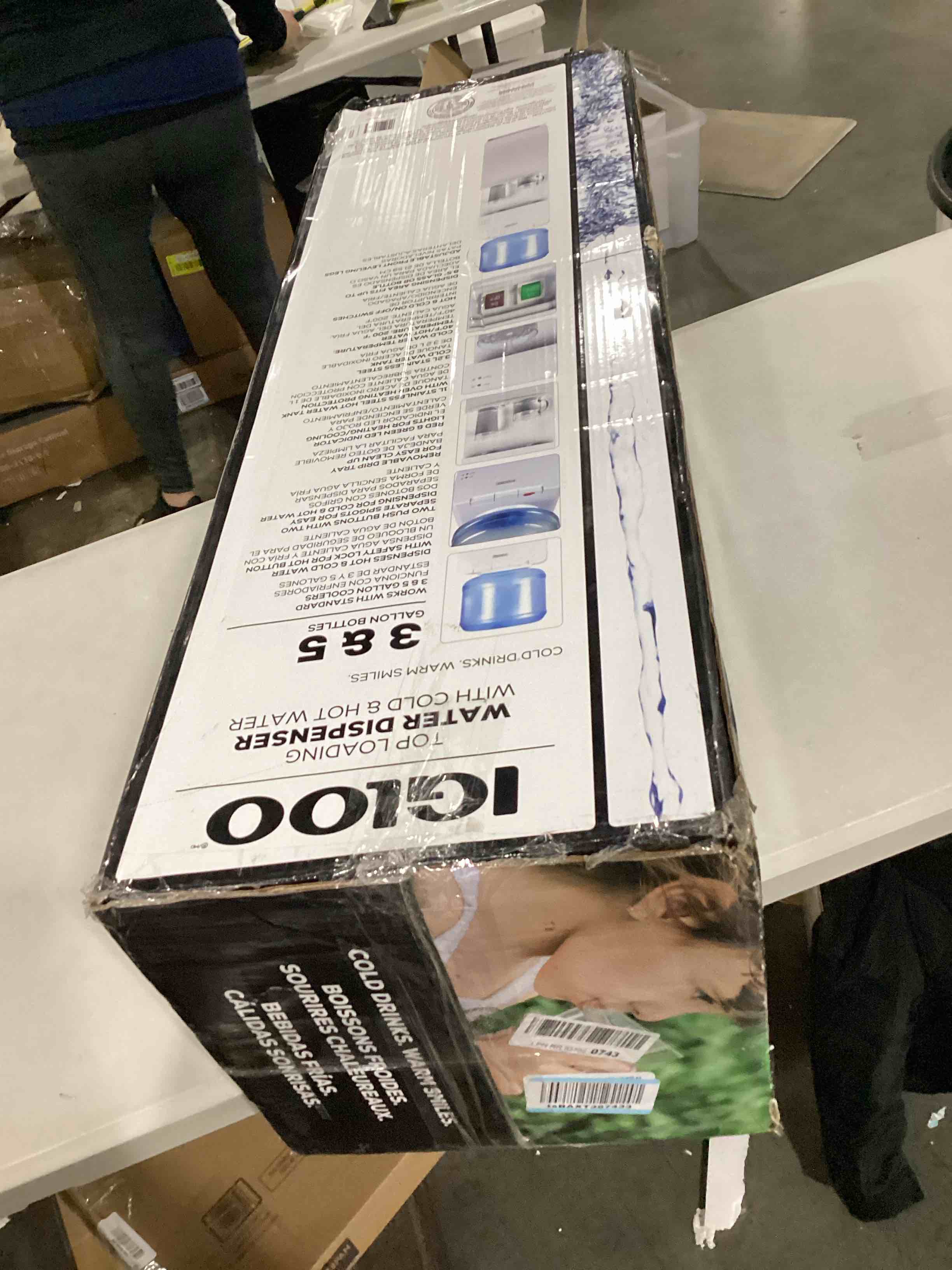 https://s3.amazonaws.com/lotting-images-prod/bidfta/BLU5788864_1709556263000.jpeg
