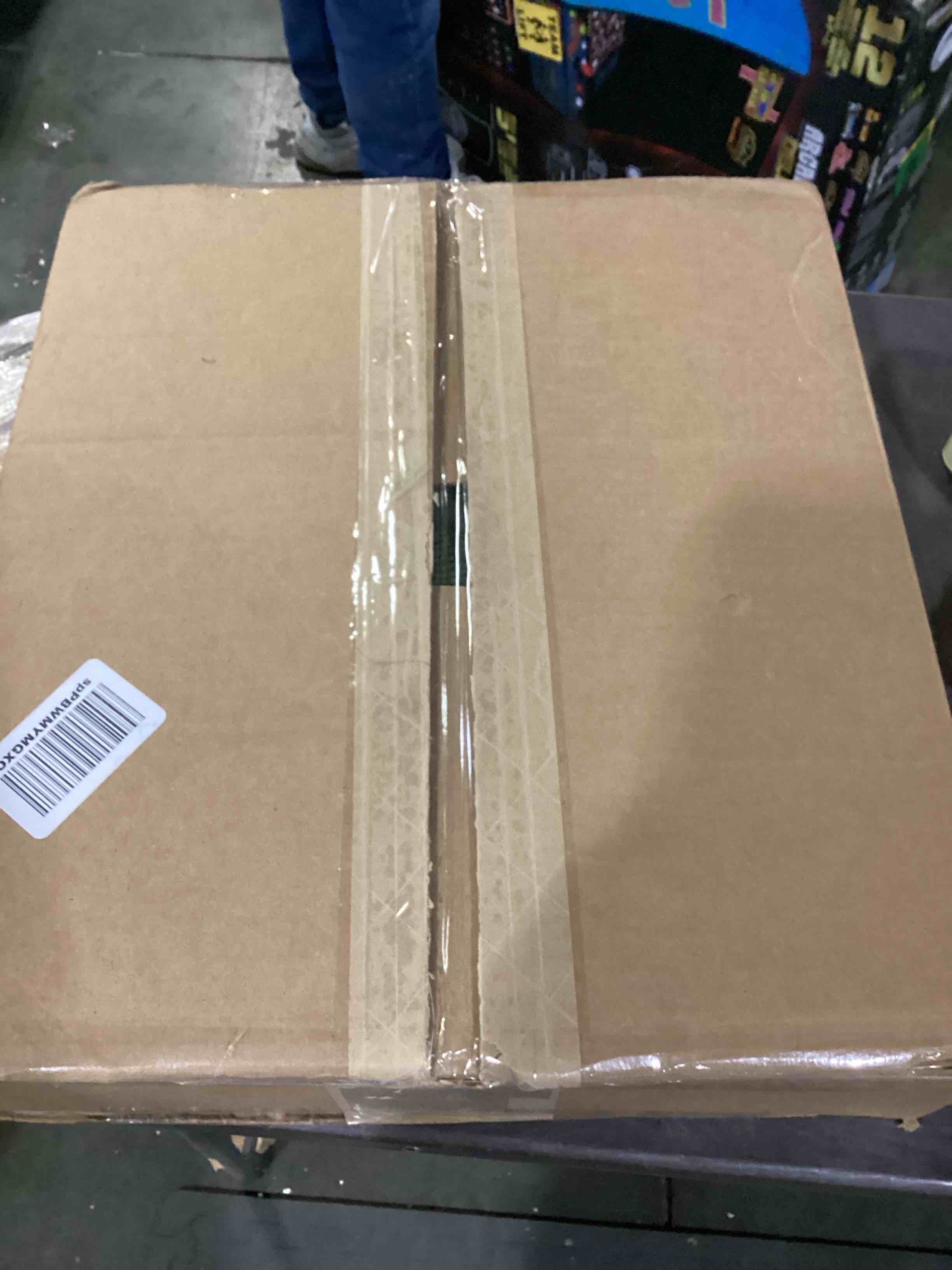 https://s3.amazonaws.com/lotting-images-prod/bidfta/BLU5790810_1708014435552.jpeg