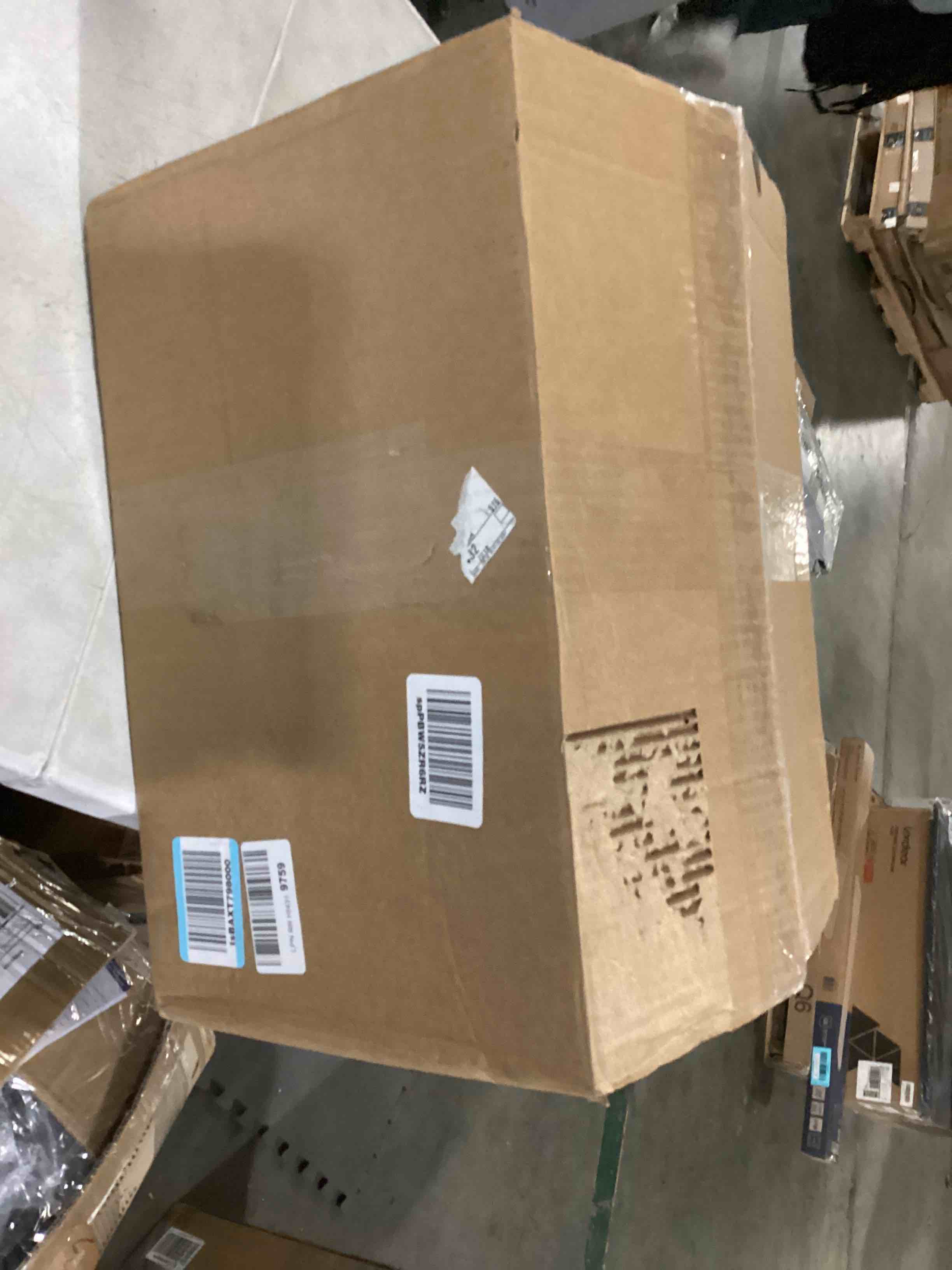 https://s3.amazonaws.com/lotting-images-prod/bidfta/BLU5791223_1708706066624.jpeg