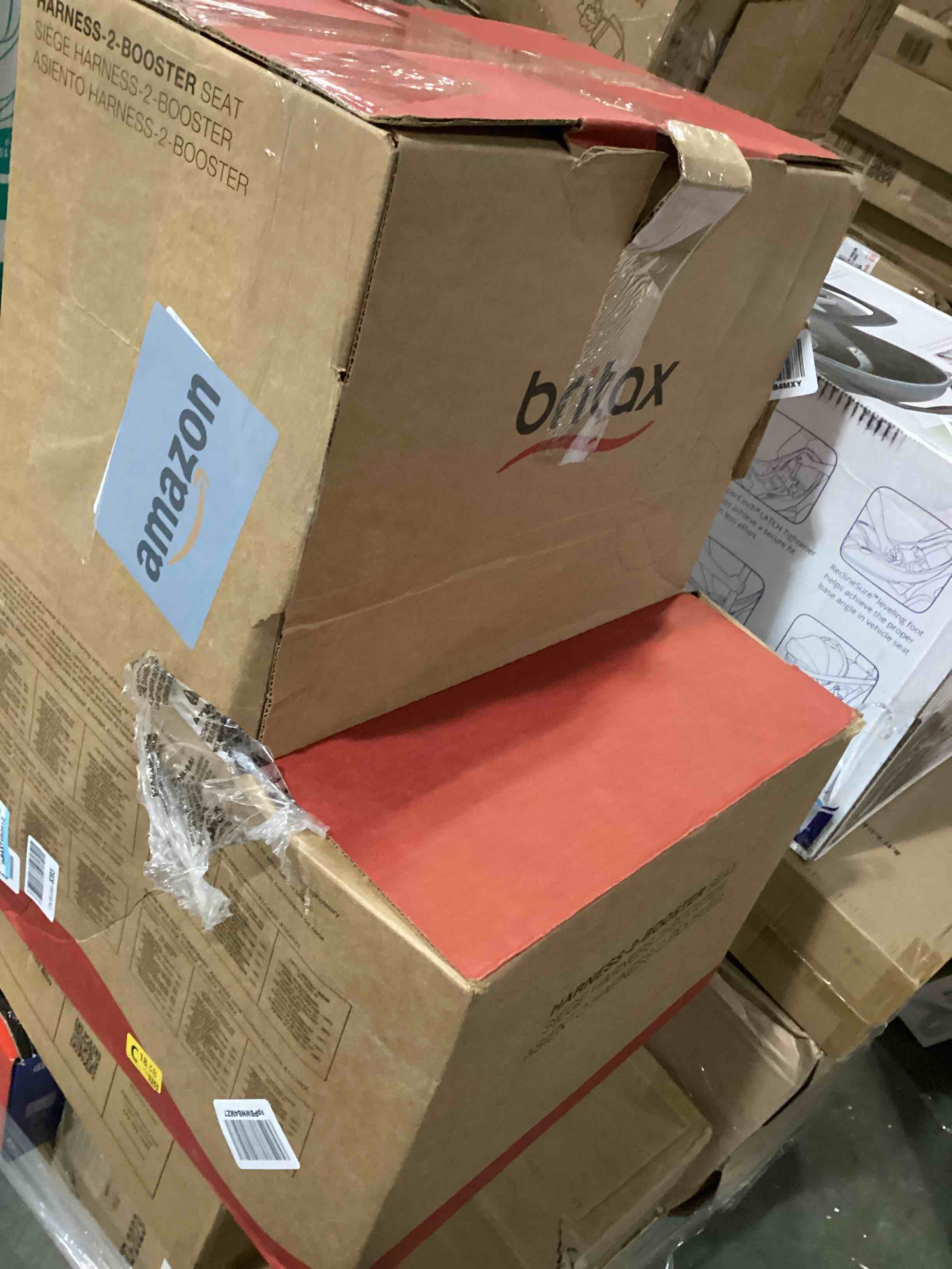 https://s3.amazonaws.com/lotting-images-prod/bidfta/BLU5791258_1708716856253.jpeg