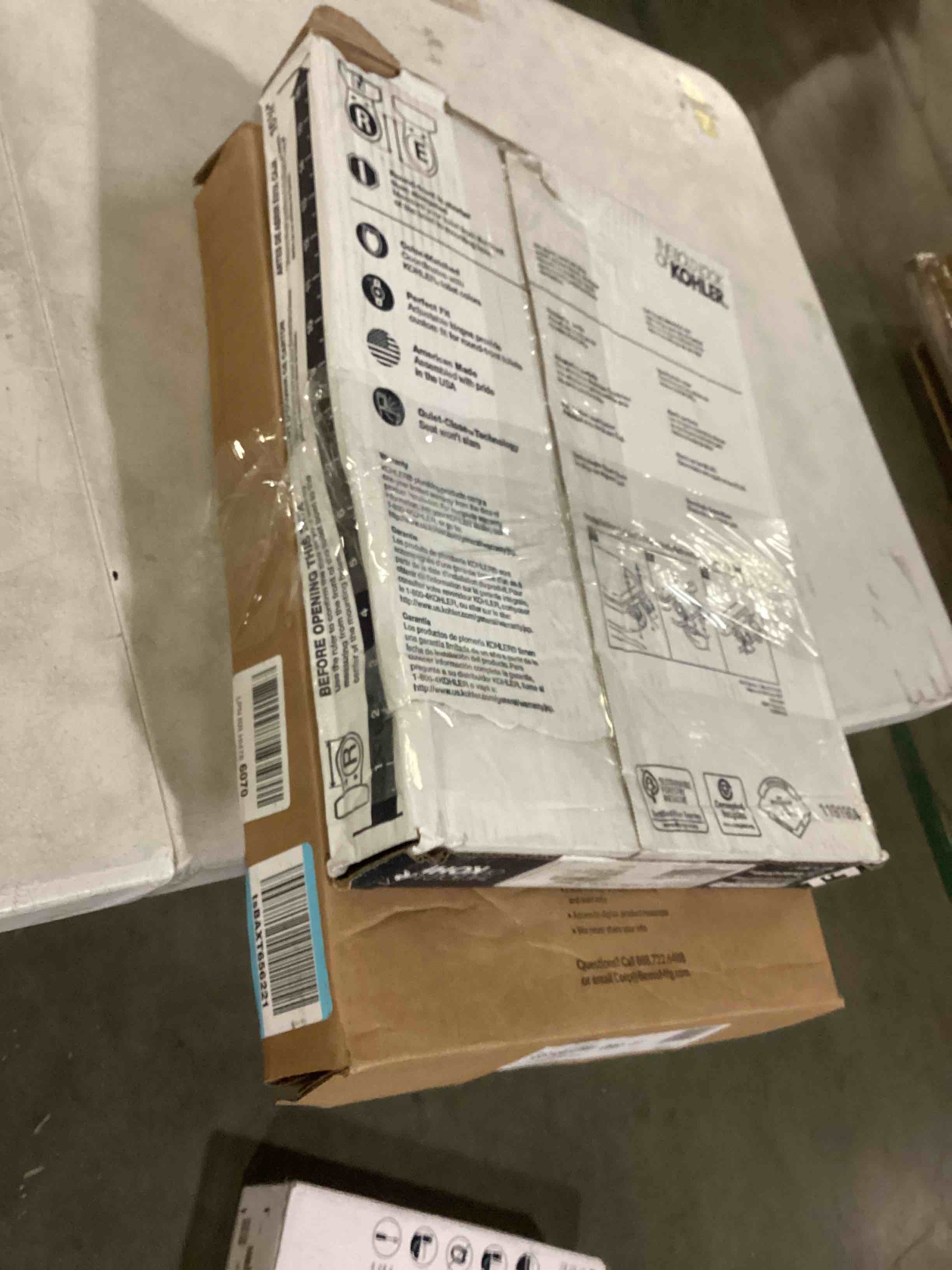 https://s3.amazonaws.com/lotting-images-prod/bidfta/BLU5791326_1709043506374.jpeg