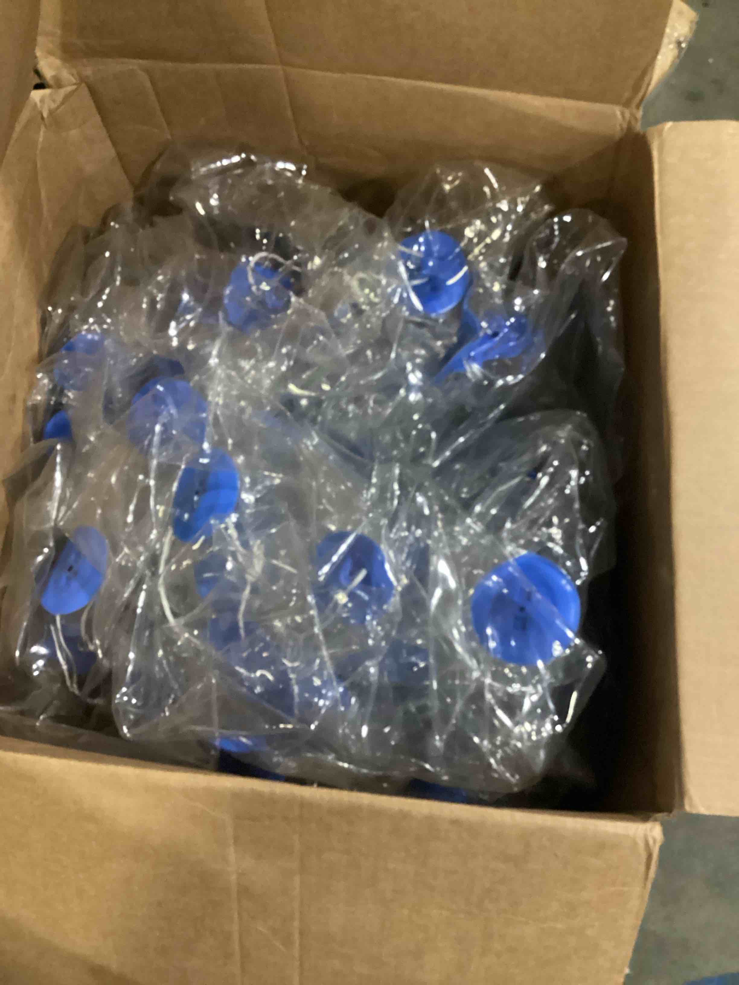 https://s3.amazonaws.com/lotting-images-prod/bidfta/BLU5791806_1709642612283.jpeg