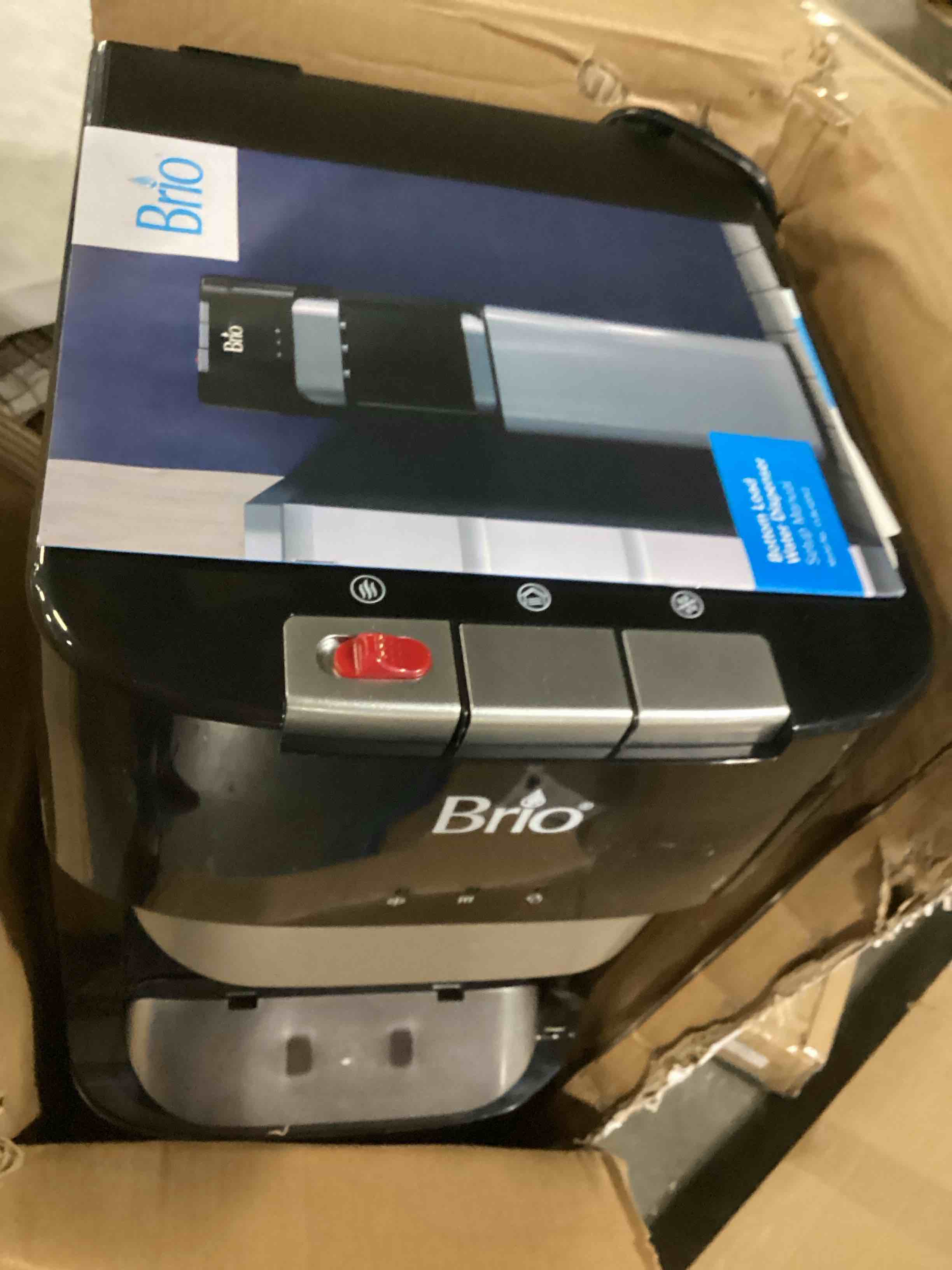 https://s3.amazonaws.com/lotting-images-prod/bidfta/BLU5791856_1709656074711.jpeg