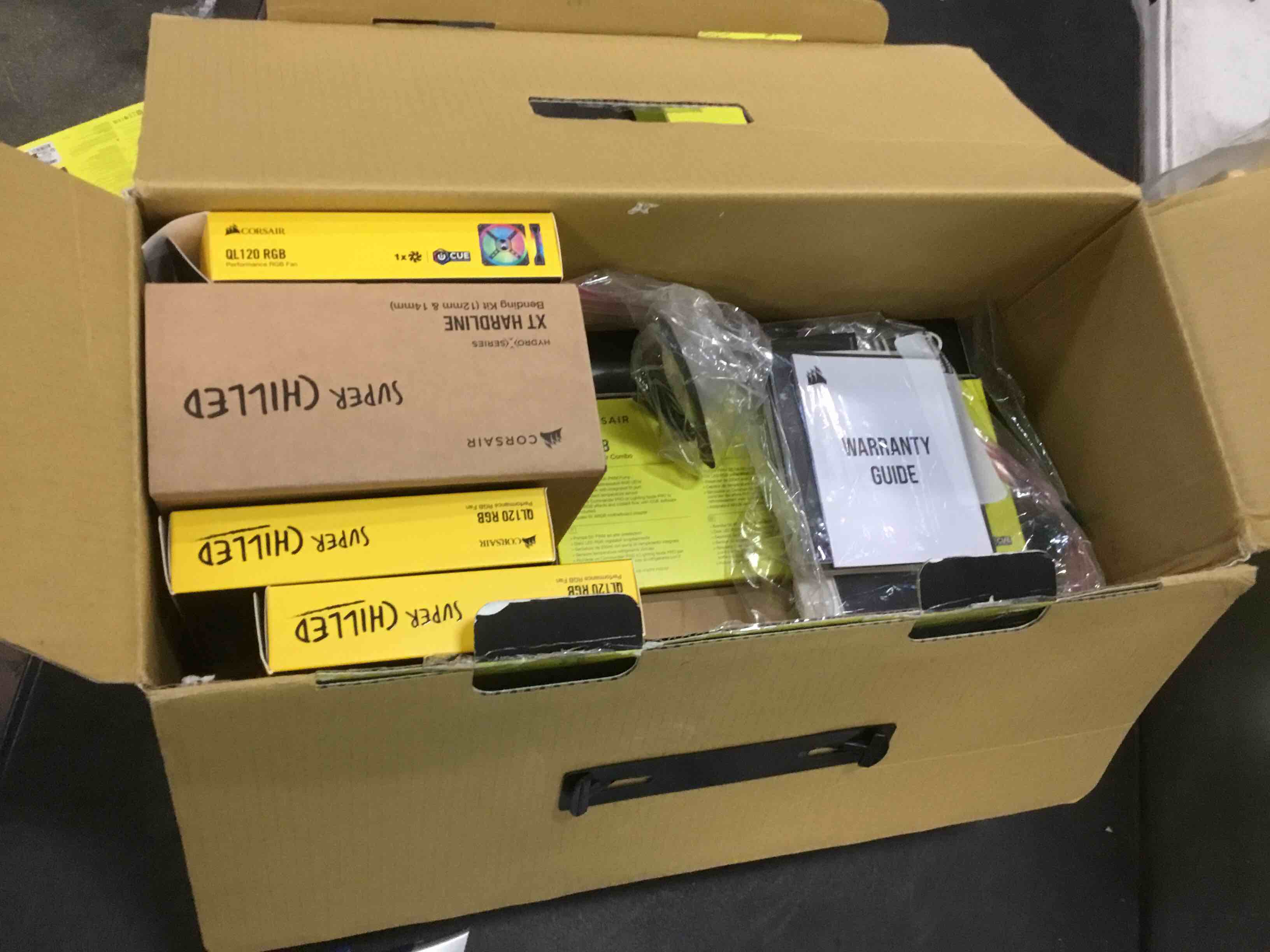 https://s3.amazonaws.com/lotting-images-prod/bidfta/BLU5793455_1705412216575.jpeg