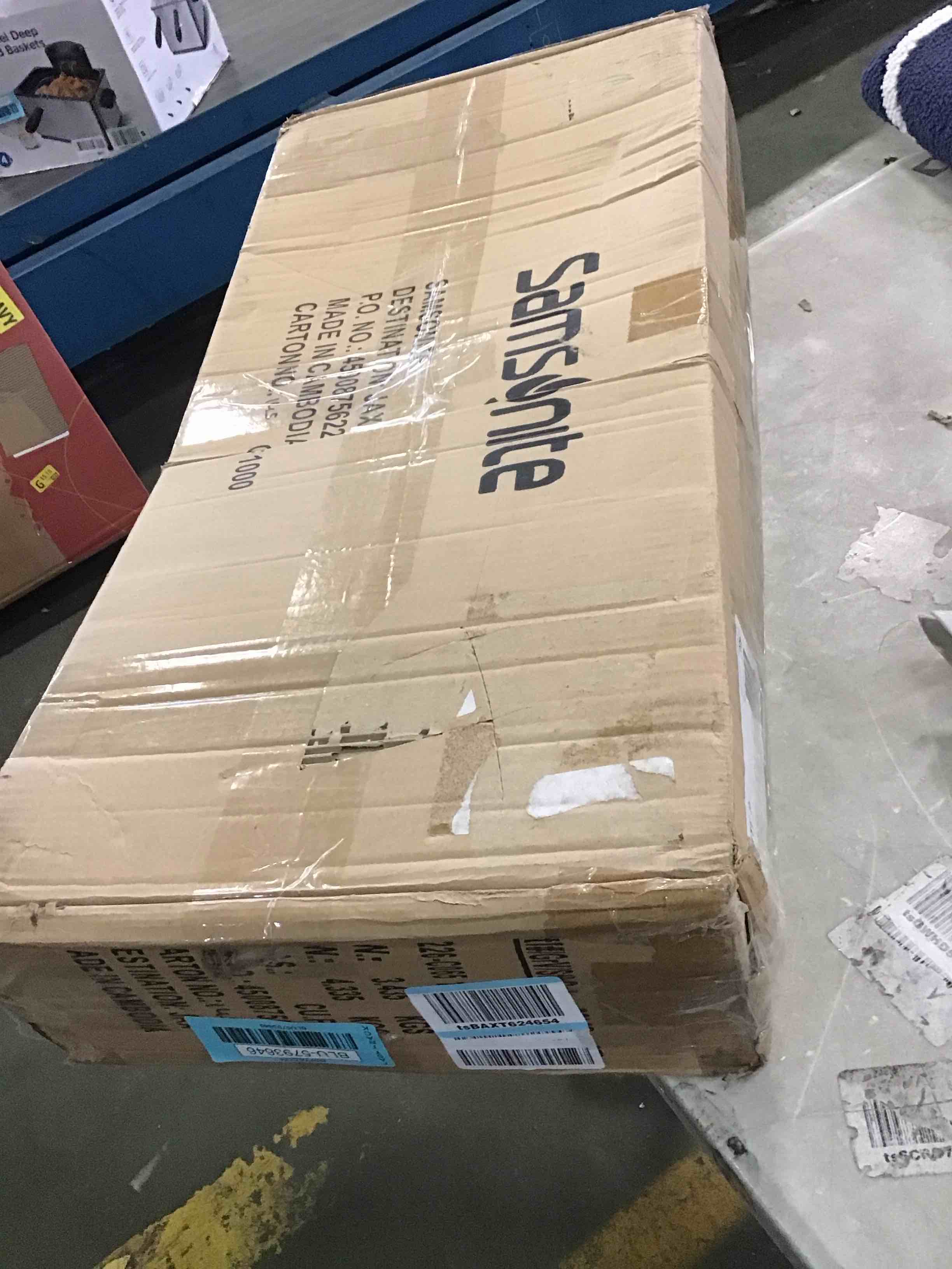 https://s3.amazonaws.com/lotting-images-prod/bidfta/BLU5793646_1705783826712.jpeg