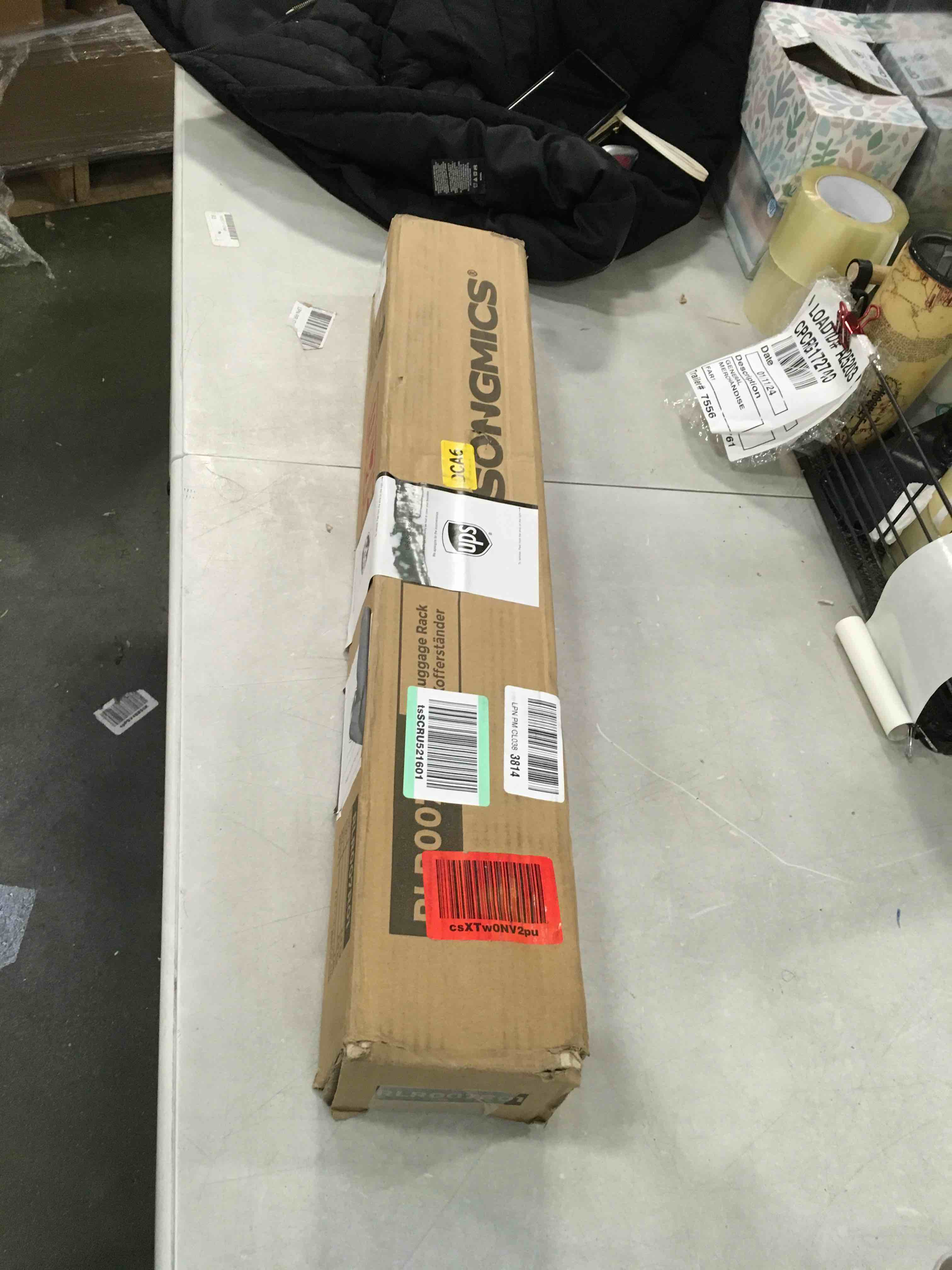 https://s3.amazonaws.com/lotting-images-prod/bidfta/BLU5793687_1705932500412.jpeg