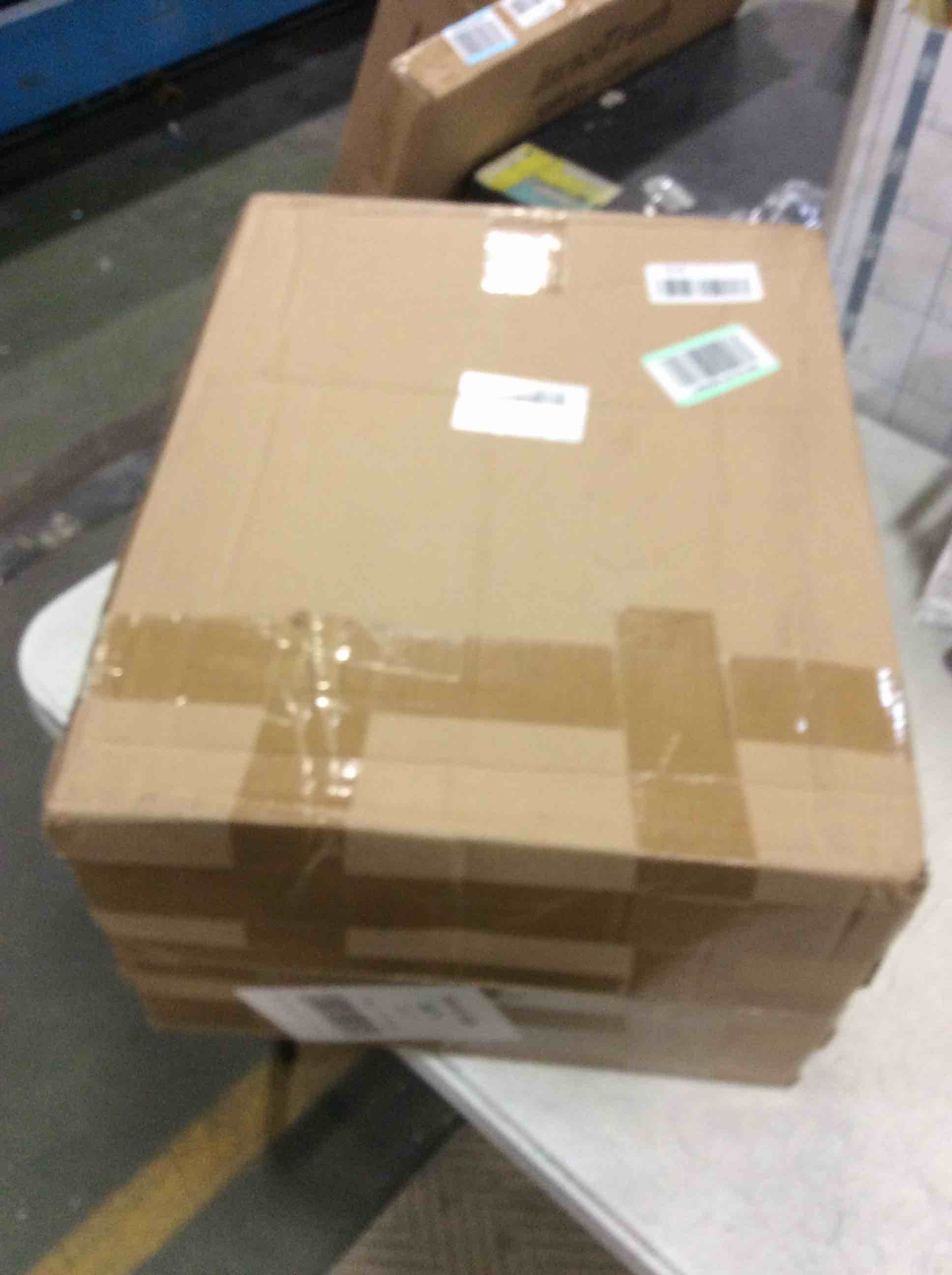 https://s3.amazonaws.com/lotting-images-prod/bidfta/BLU5793781_1706012835850.jpeg