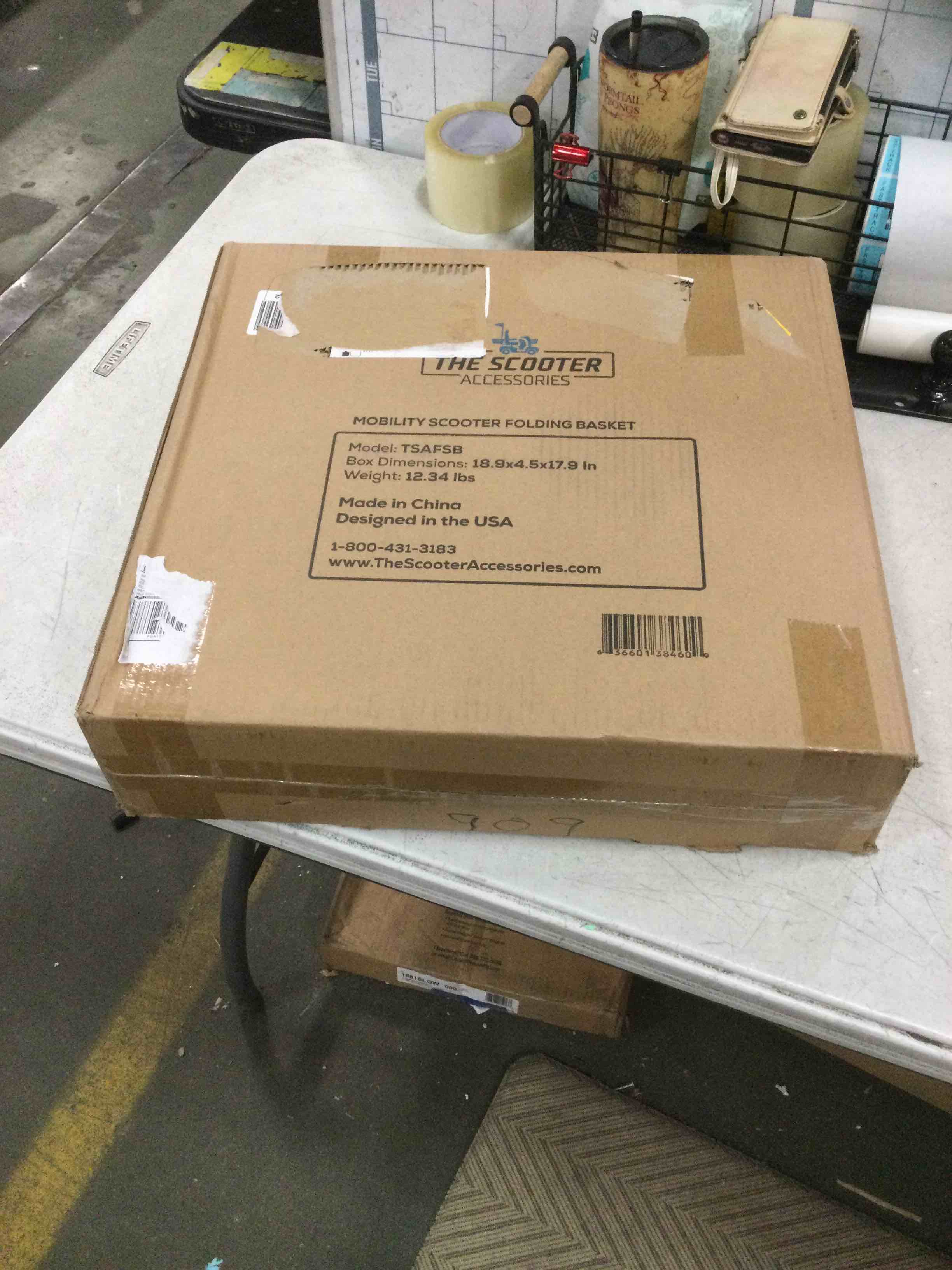 https://s3.amazonaws.com/lotting-images-prod/bidfta/BLU5793859_1706043758472.jpeg