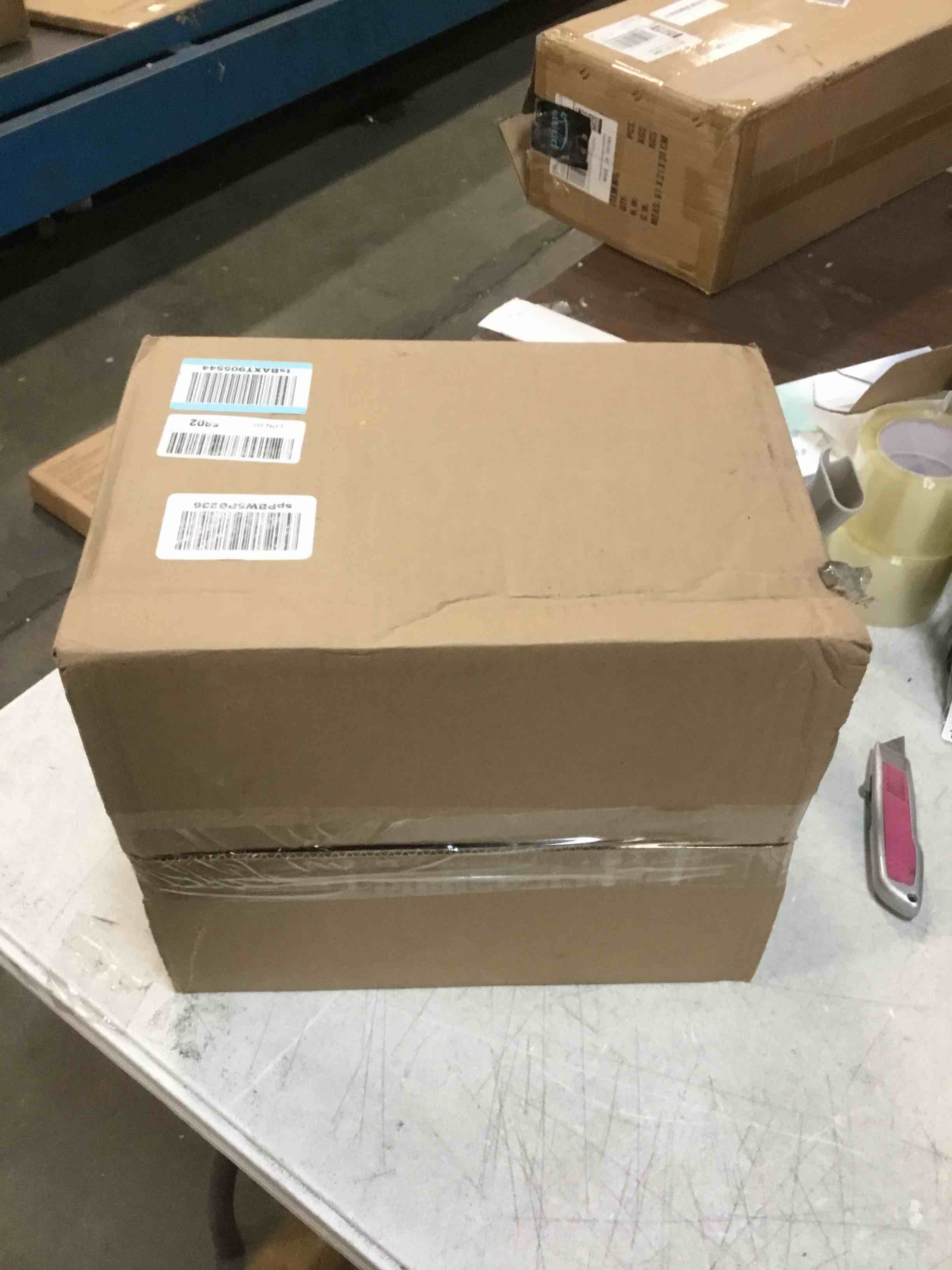 https://s3.amazonaws.com/lotting-images-prod/bidfta/BLU5794115_1706625049219.jpeg