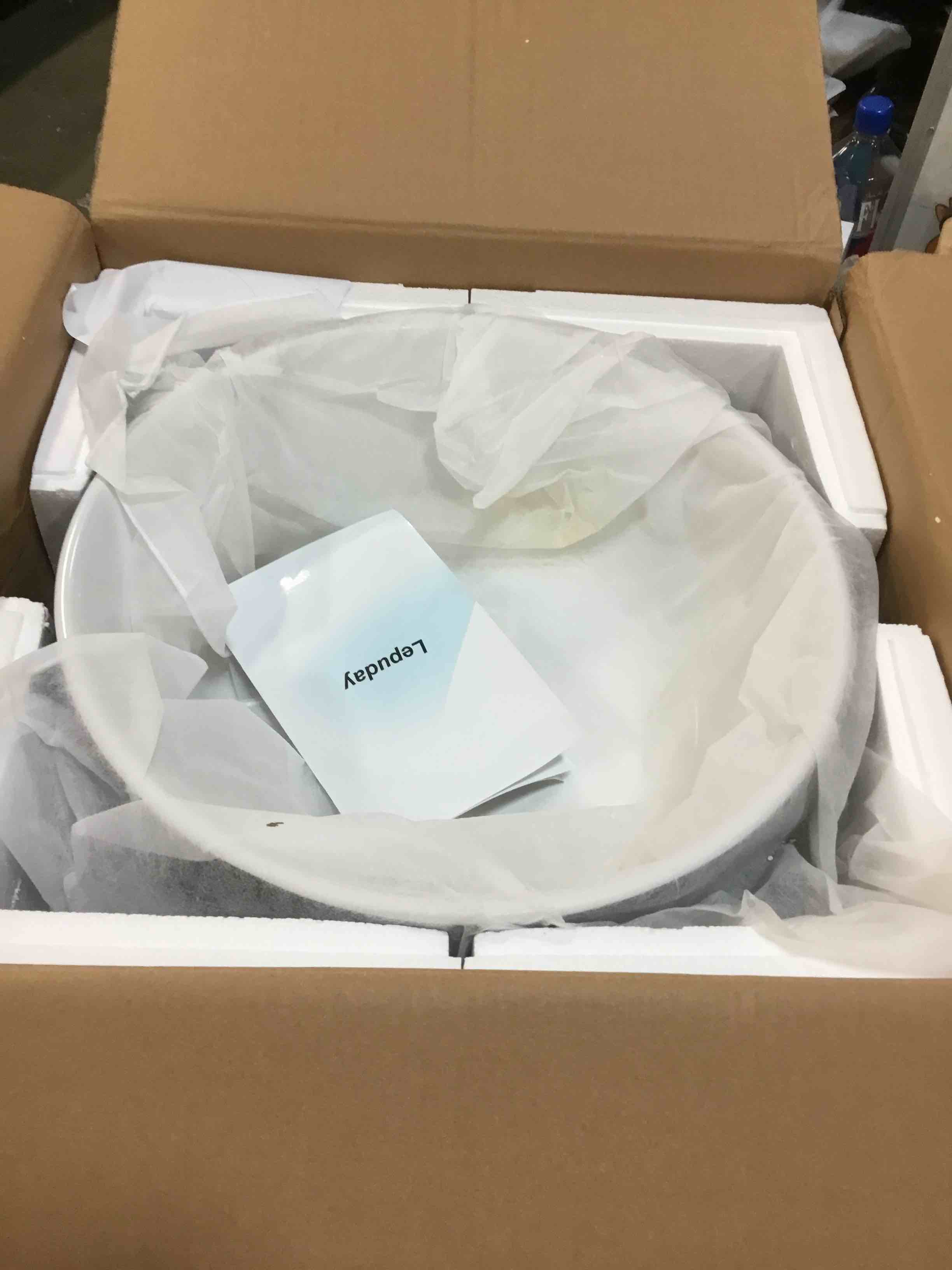 https://s3.amazonaws.com/lotting-images-prod/bidfta/BLU5794221_1706642130256.jpeg