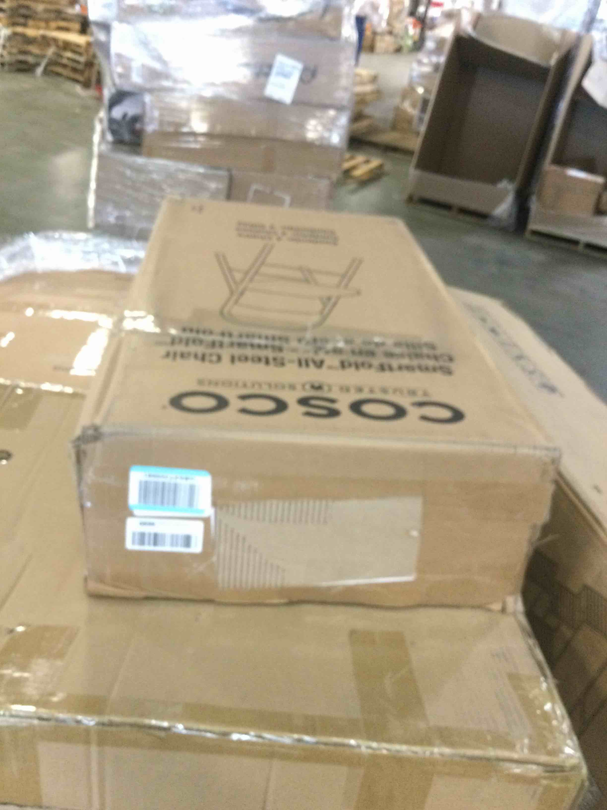 https://s3.amazonaws.com/lotting-images-prod/bidfta/BLU5794708_1706992626631.jpeg
