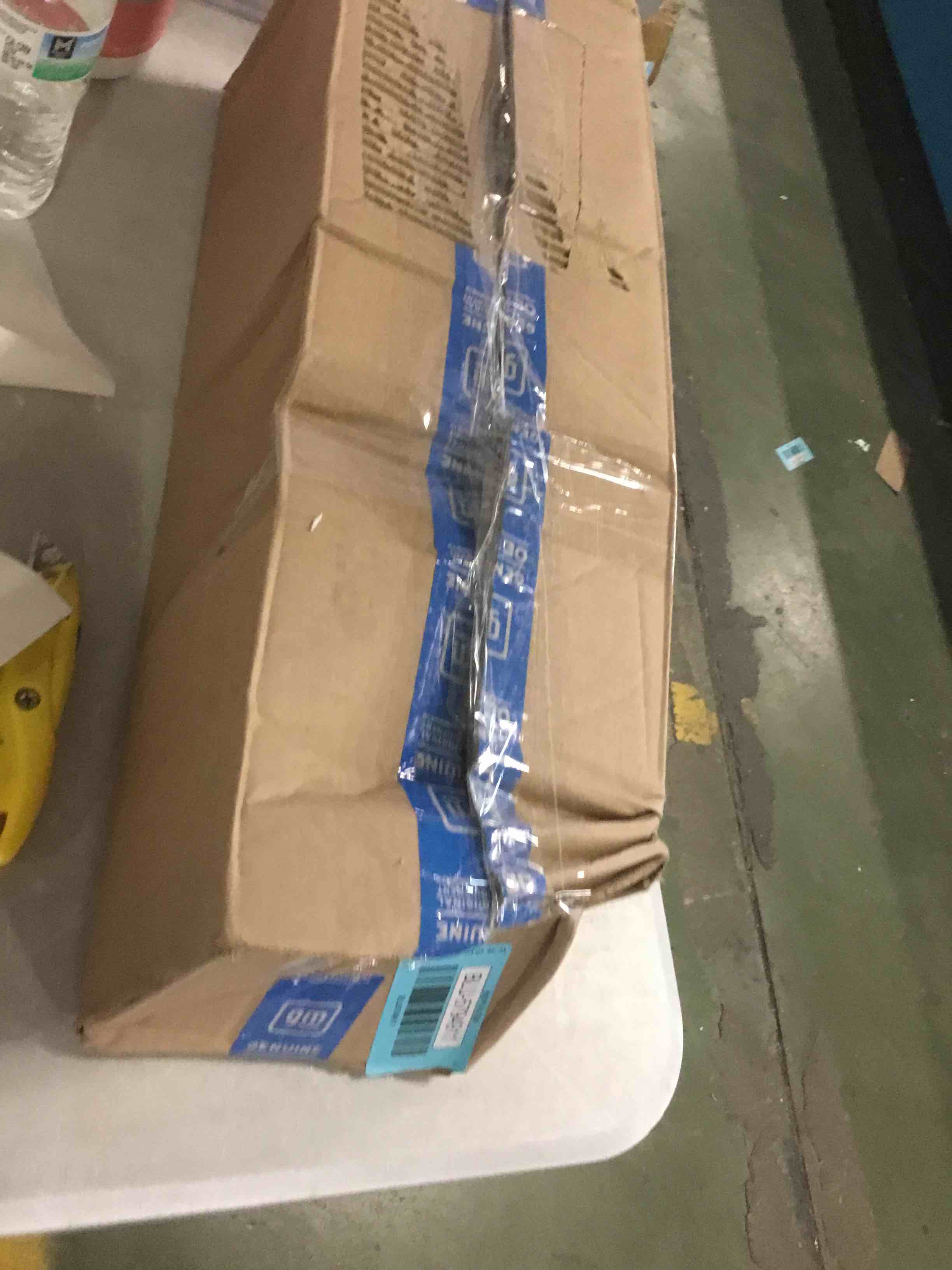 https://s3.amazonaws.com/lotting-images-prod/bidfta/BLU5794911_1707409466225.jpeg