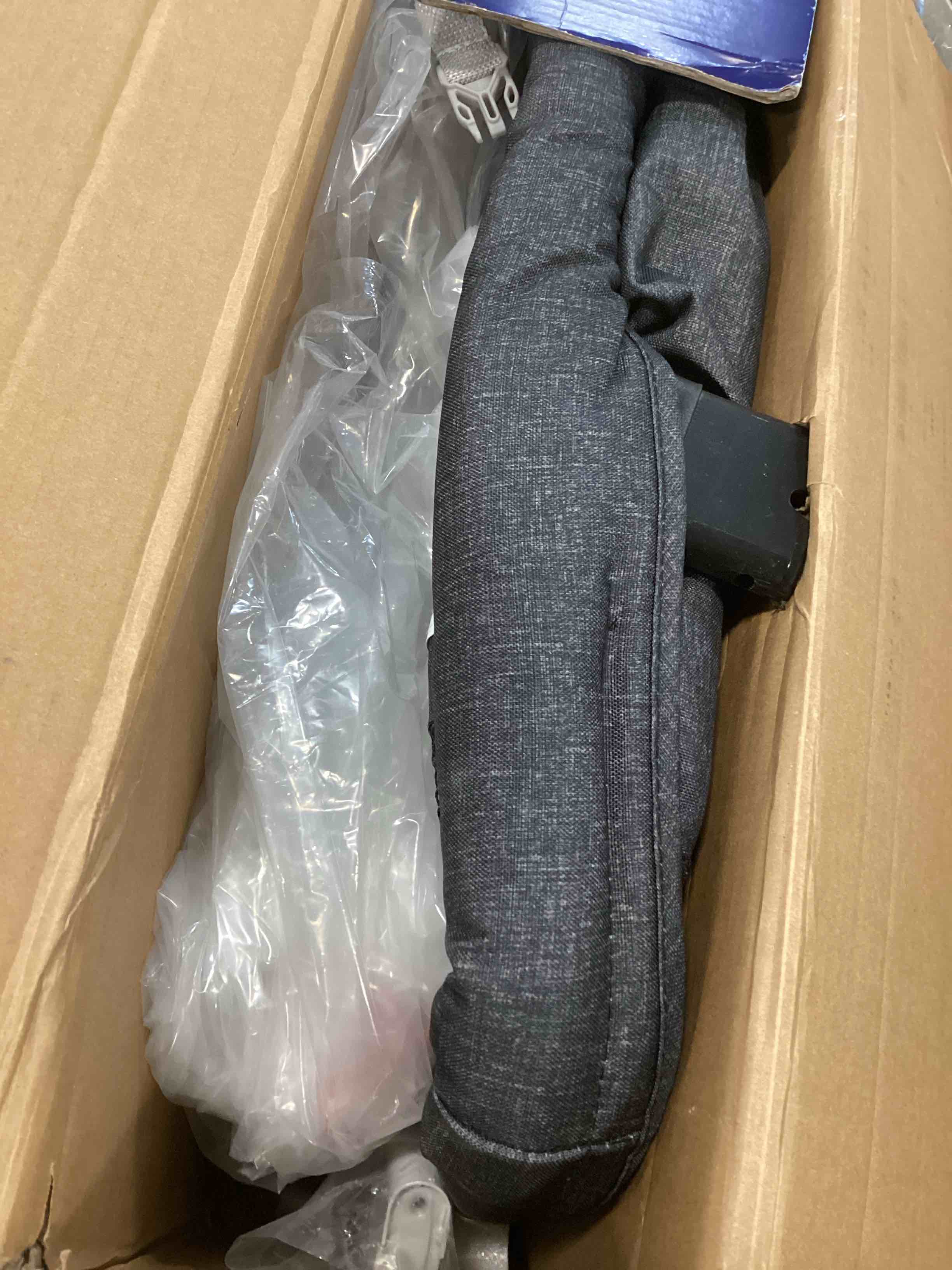 https://s3.amazonaws.com/lotting-images-prod/bidfta/BLU5795137_1705508899081.jpeg