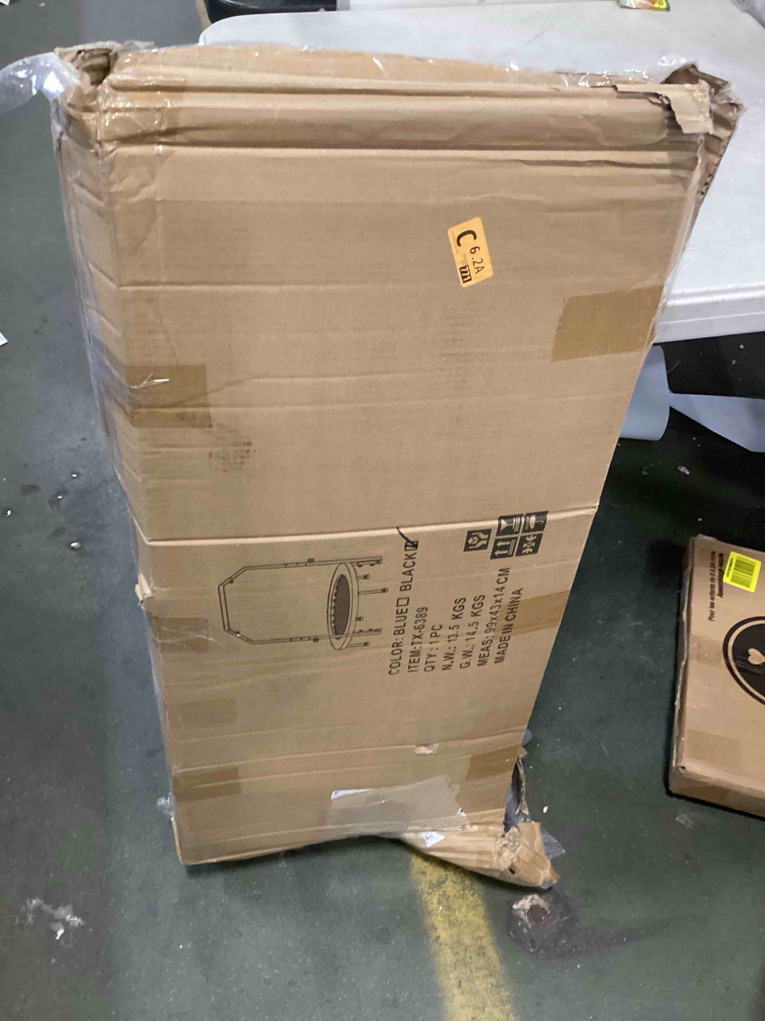 https://s3.amazonaws.com/lotting-images-prod/bidfta/BLU5795182_1705516237762.jpeg