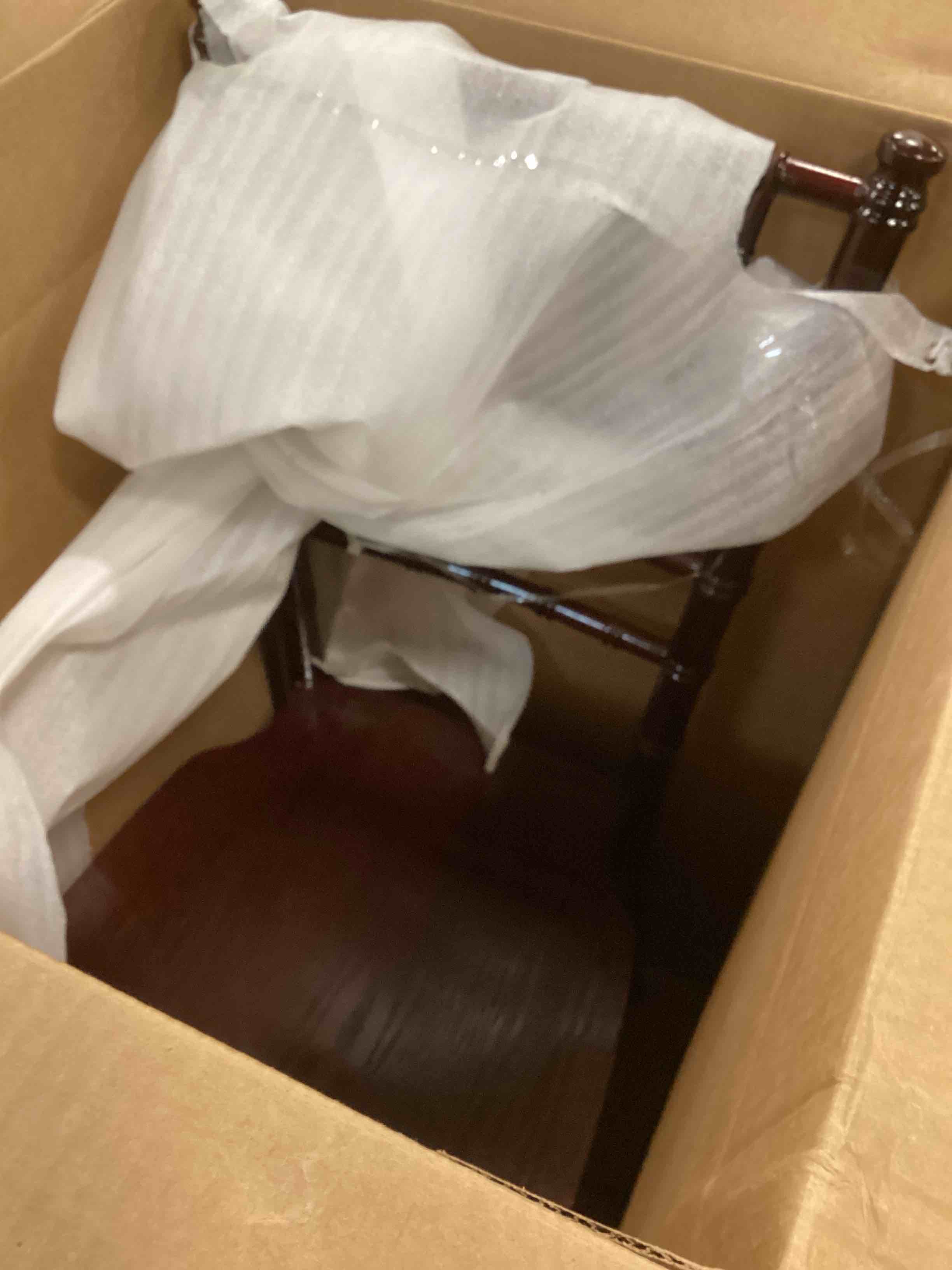 https://s3.amazonaws.com/lotting-images-prod/bidfta/BLU5795975_1705927228236.jpeg