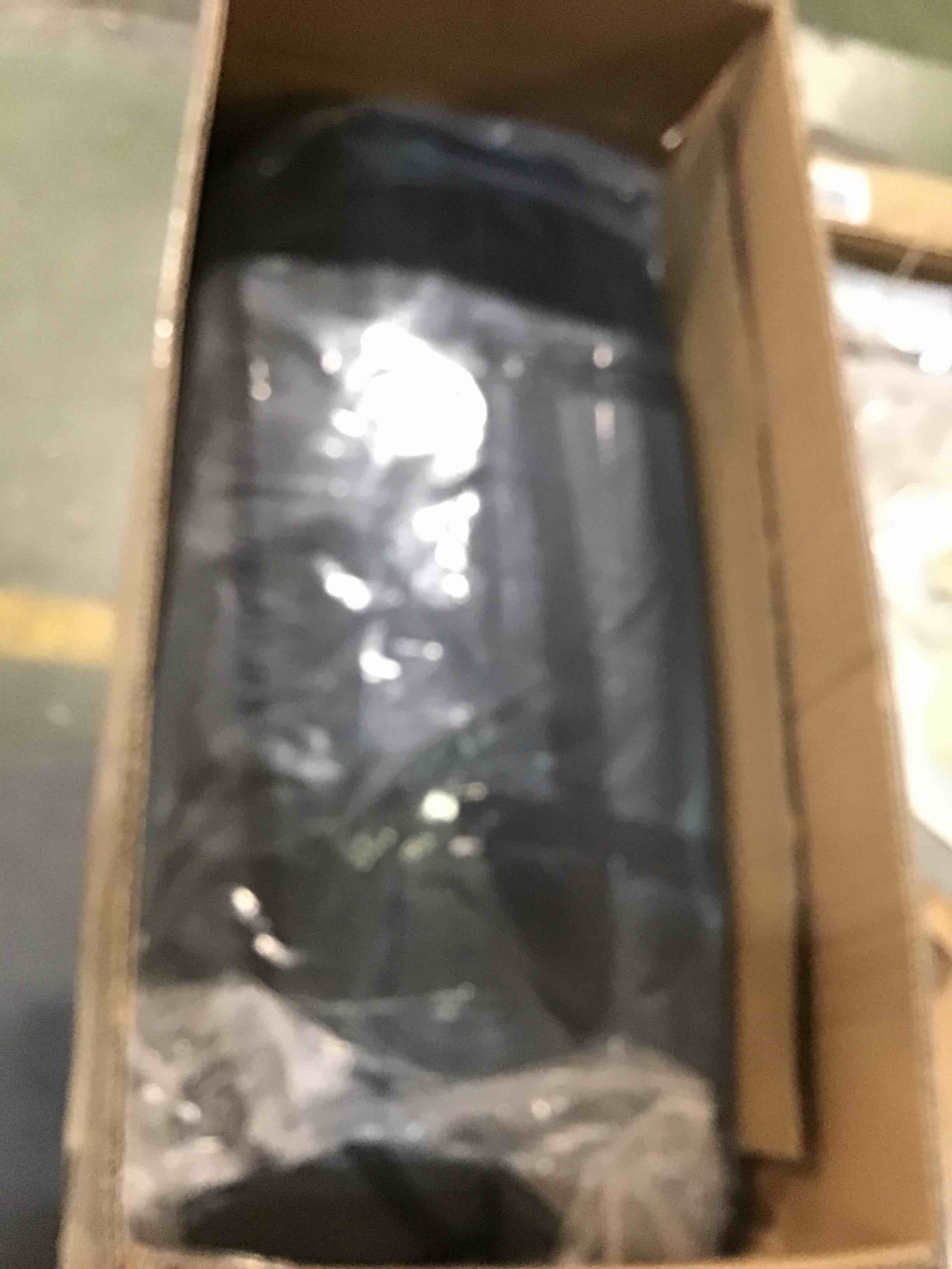 https://s3.amazonaws.com/lotting-images-prod/bidfta/BLU5797931_1707228373005.jpeg