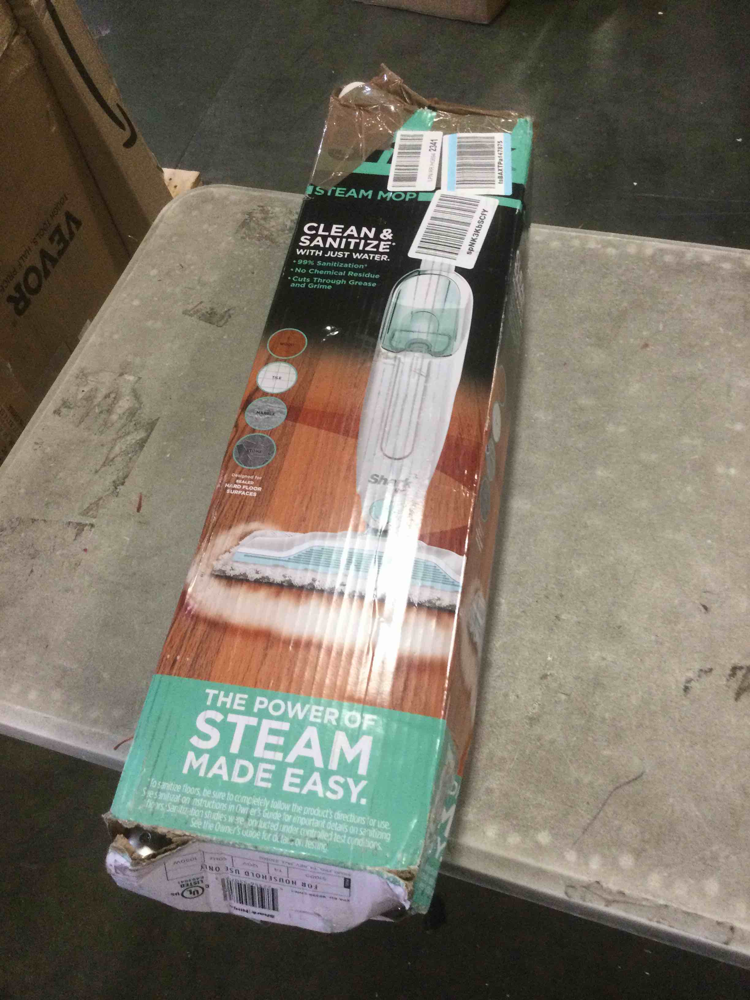 https://s3.amazonaws.com/lotting-images-prod/bidfta/BLU5798613_1705344840616.jpeg