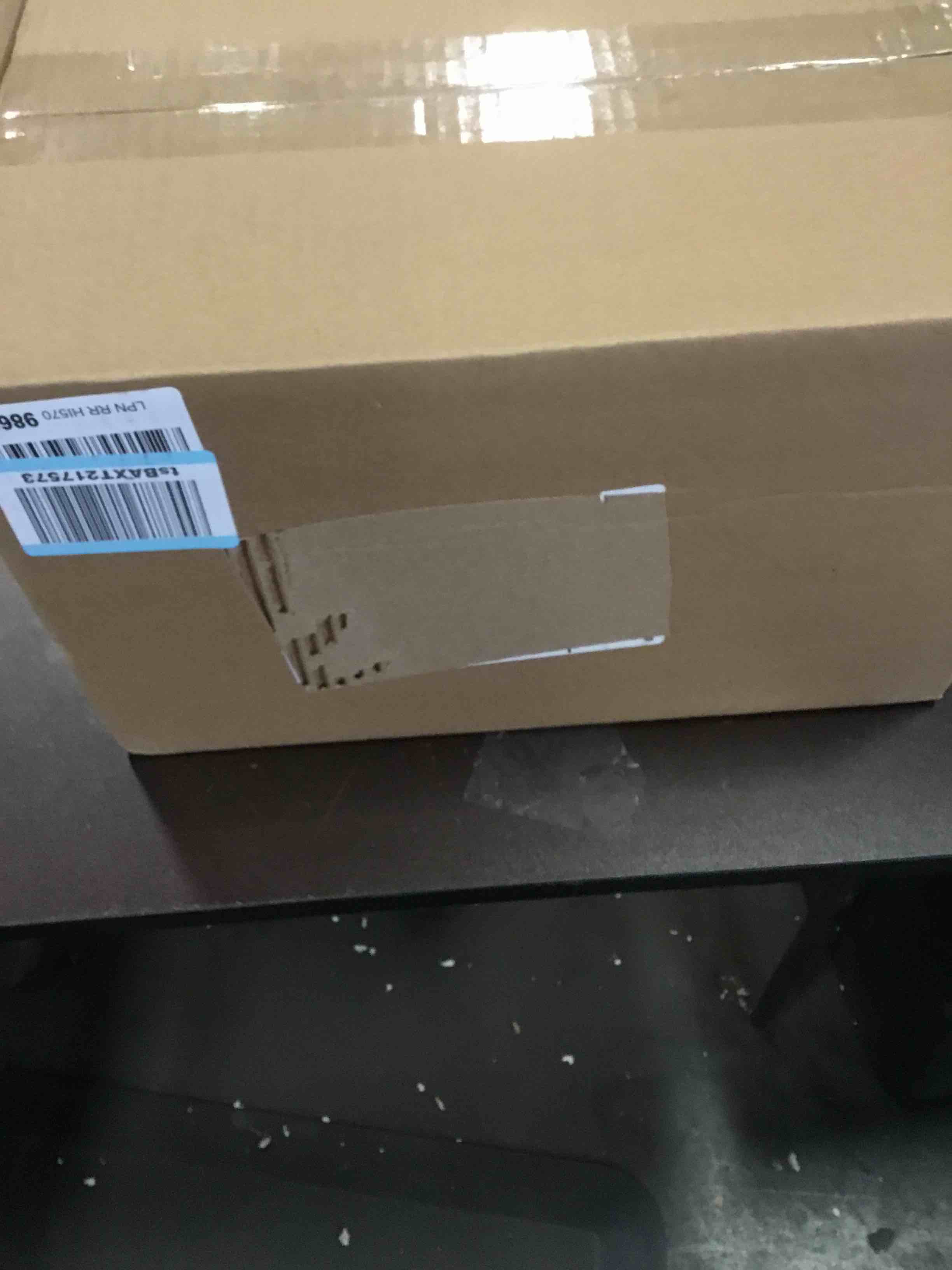 https://s3.amazonaws.com/lotting-images-prod/bidfta/BLU5798645_1705347201447.jpeg