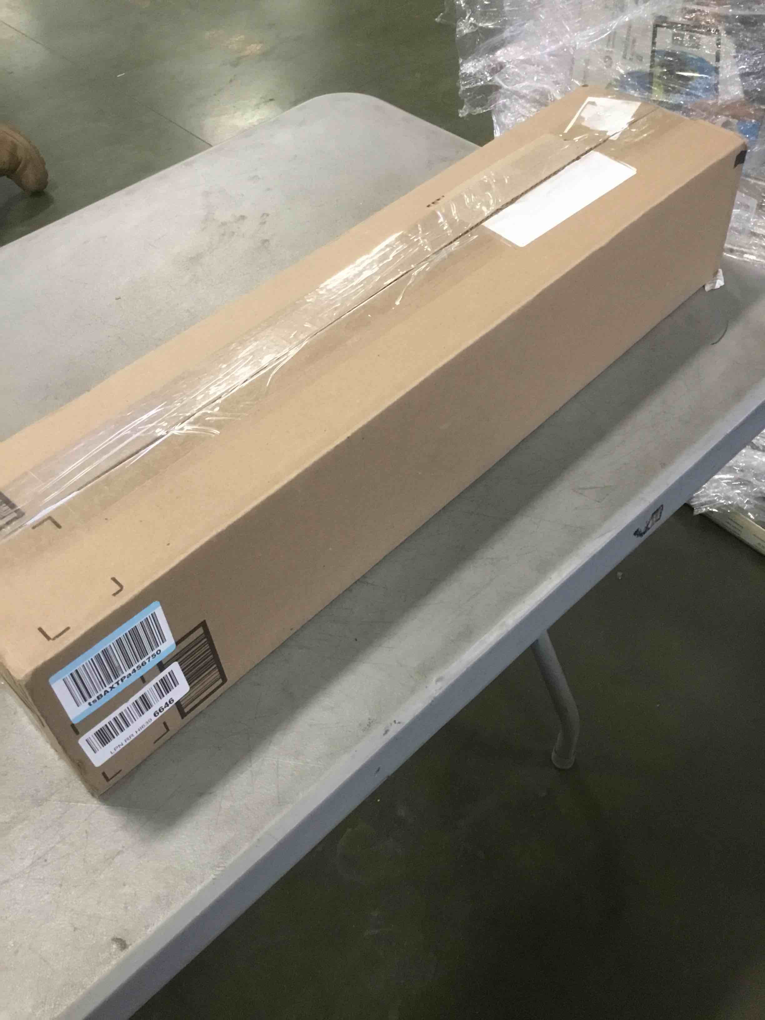 https://s3.amazonaws.com/lotting-images-prod/bidfta/BLU5799199_1705587612081.jpeg