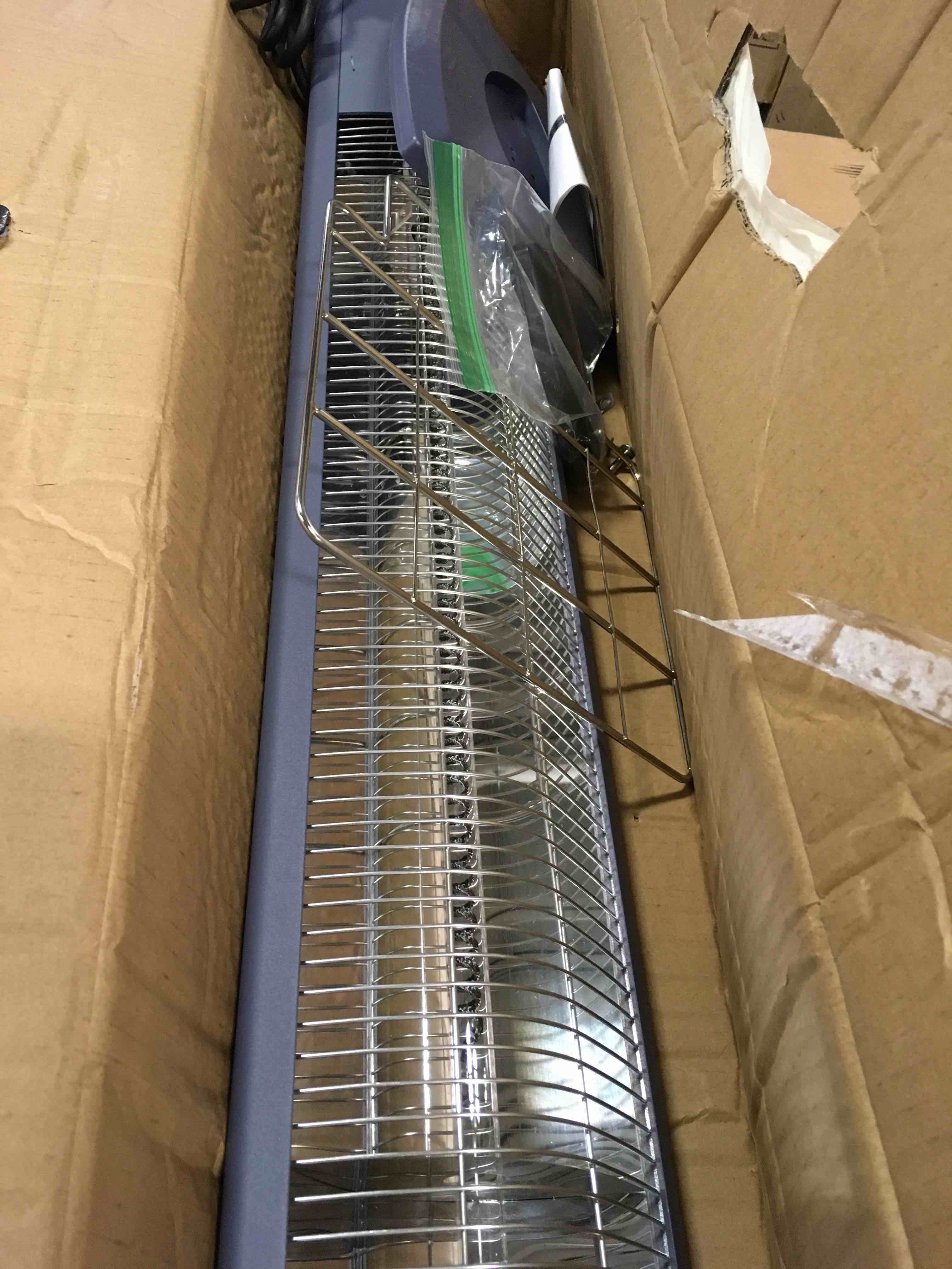 https://s3.amazonaws.com/lotting-images-prod/bidfta/BLU5799408_1706104384108.jpeg