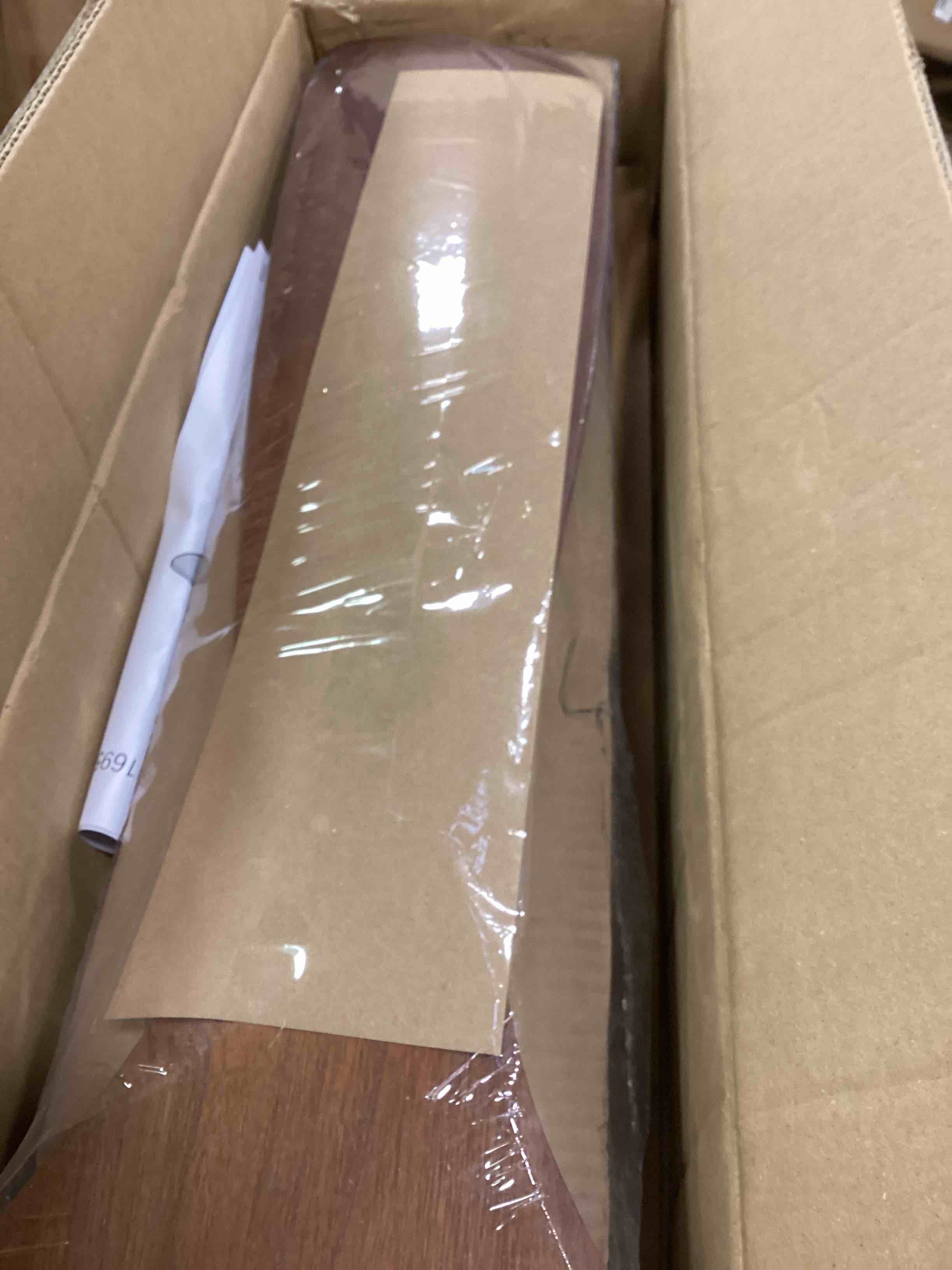 https://s3.amazonaws.com/lotting-images-prod/bidfta/BLU5799607_1705153818323.jpeg