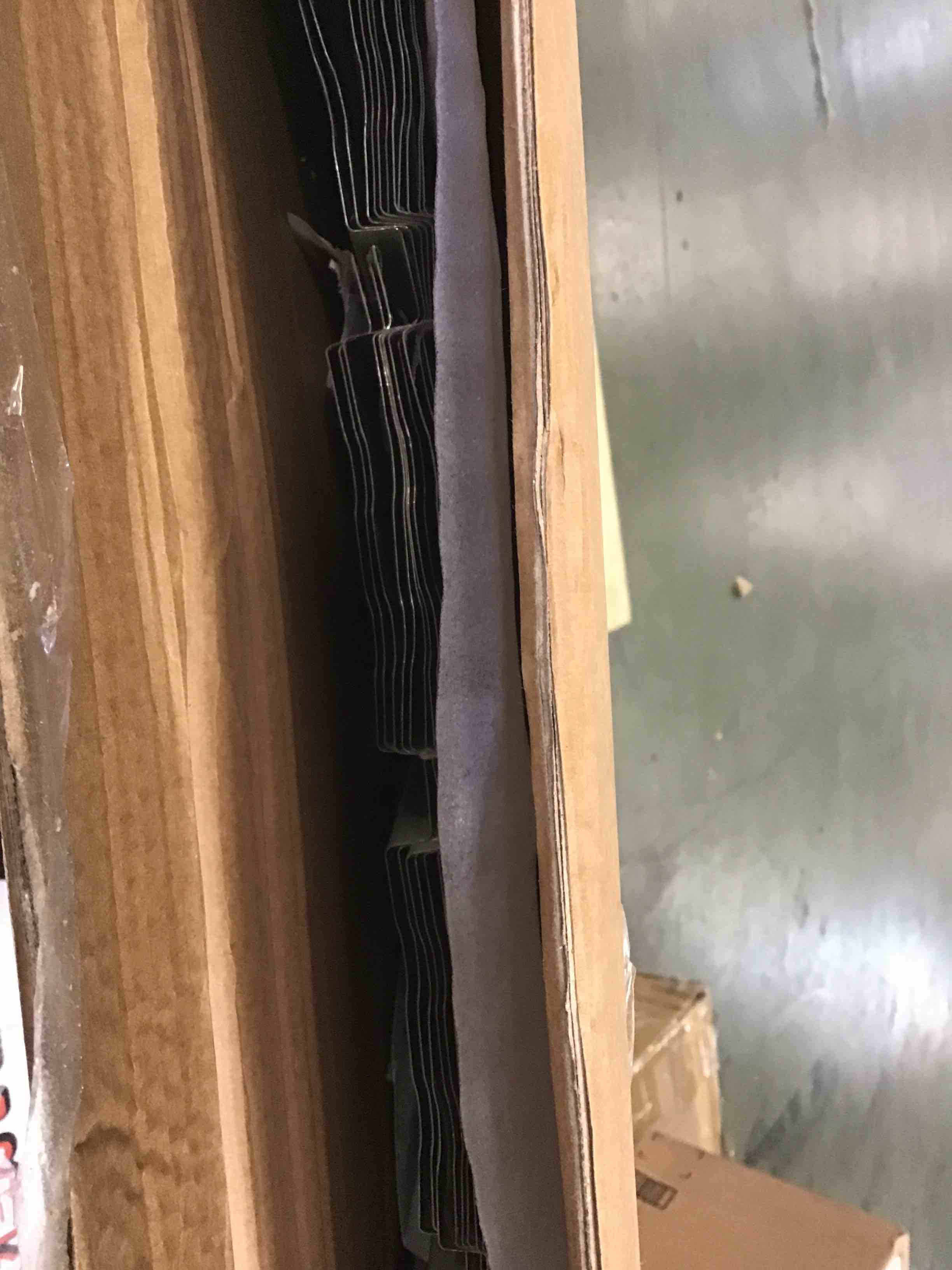https://s3.amazonaws.com/lotting-images-prod/bidfta/BLU5800931_1705782421350.jpeg