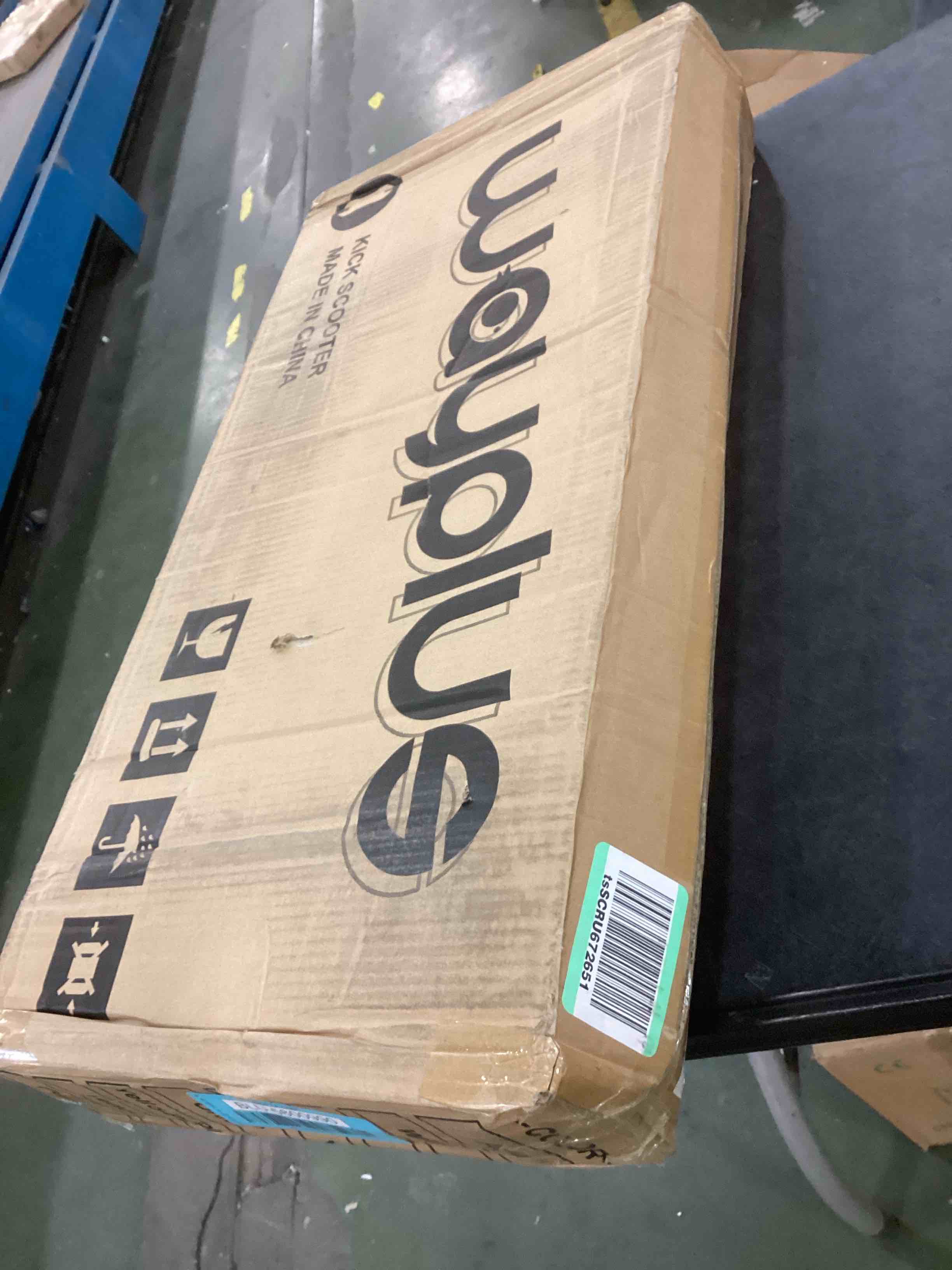 https://s3.amazonaws.com/lotting-images-prod/bidfta/BLU5800990_1705329274365.jpeg