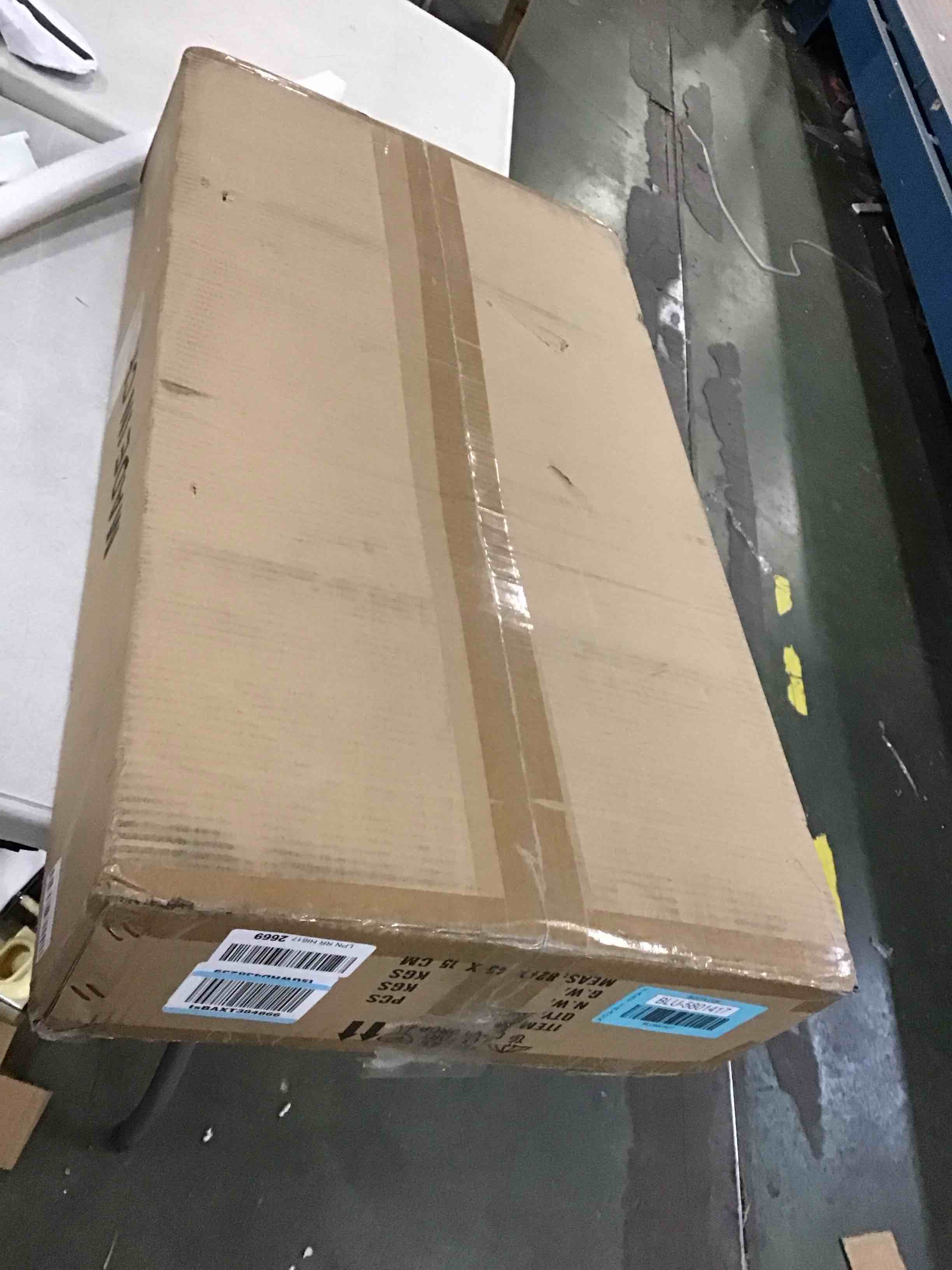 https://s3.amazonaws.com/lotting-images-prod/bidfta/BLU5801417_1705499530719.jpeg