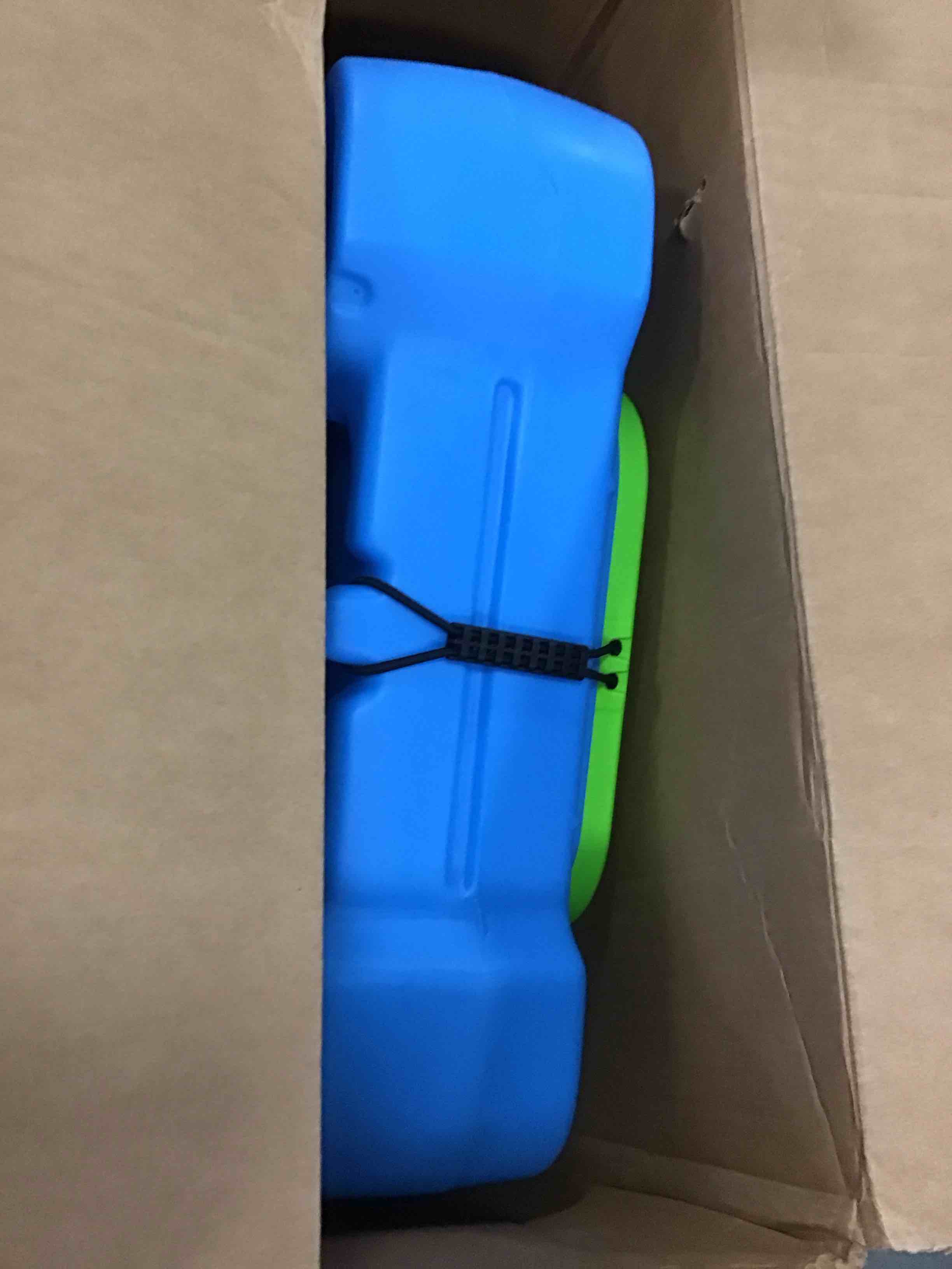 https://s3.amazonaws.com/lotting-images-prod/bidfta/BLU5801561_1705579564093.jpeg