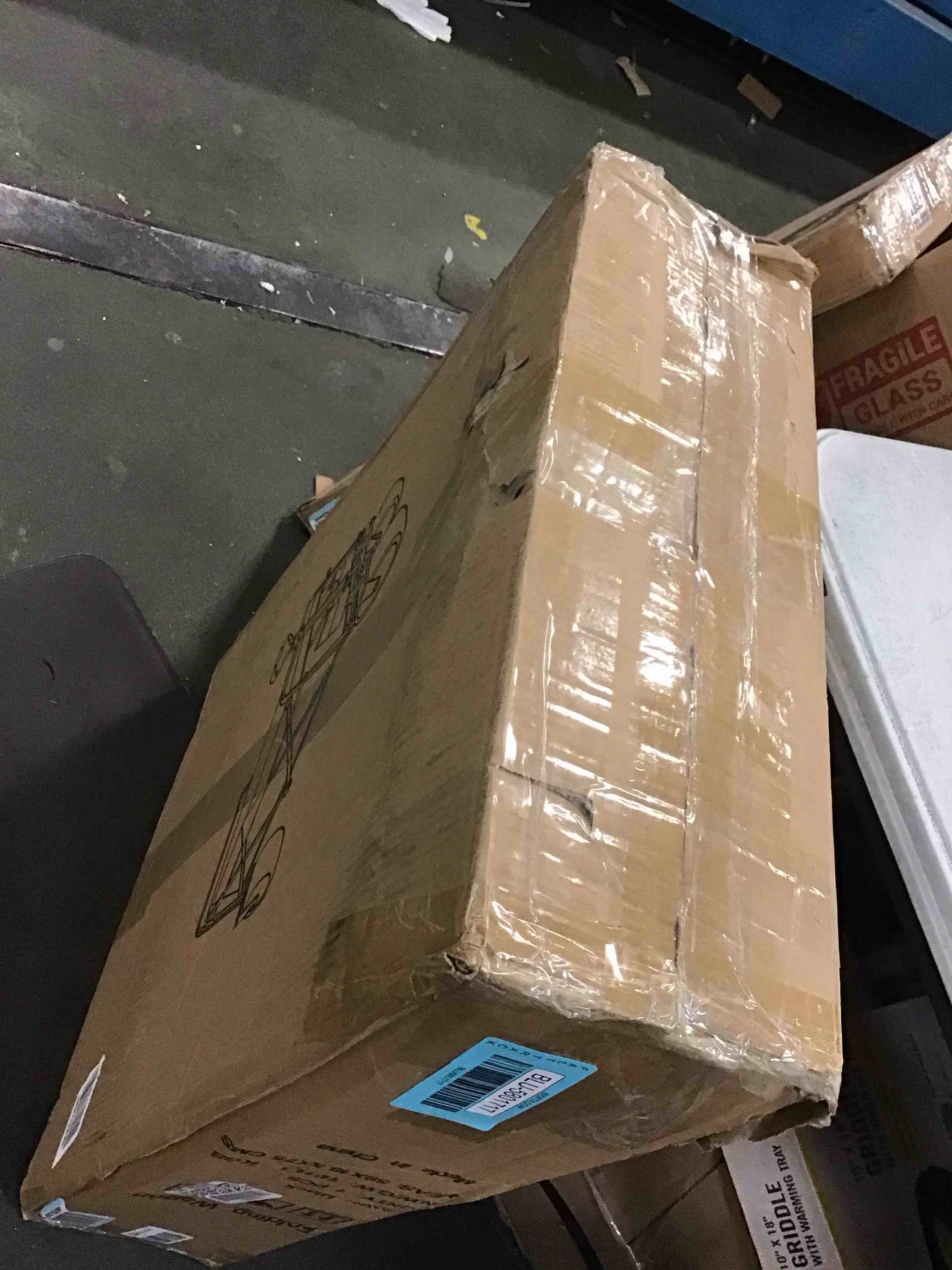 https://s3.amazonaws.com/lotting-images-prod/bidfta/BLU5801717_1705604785342.jpeg