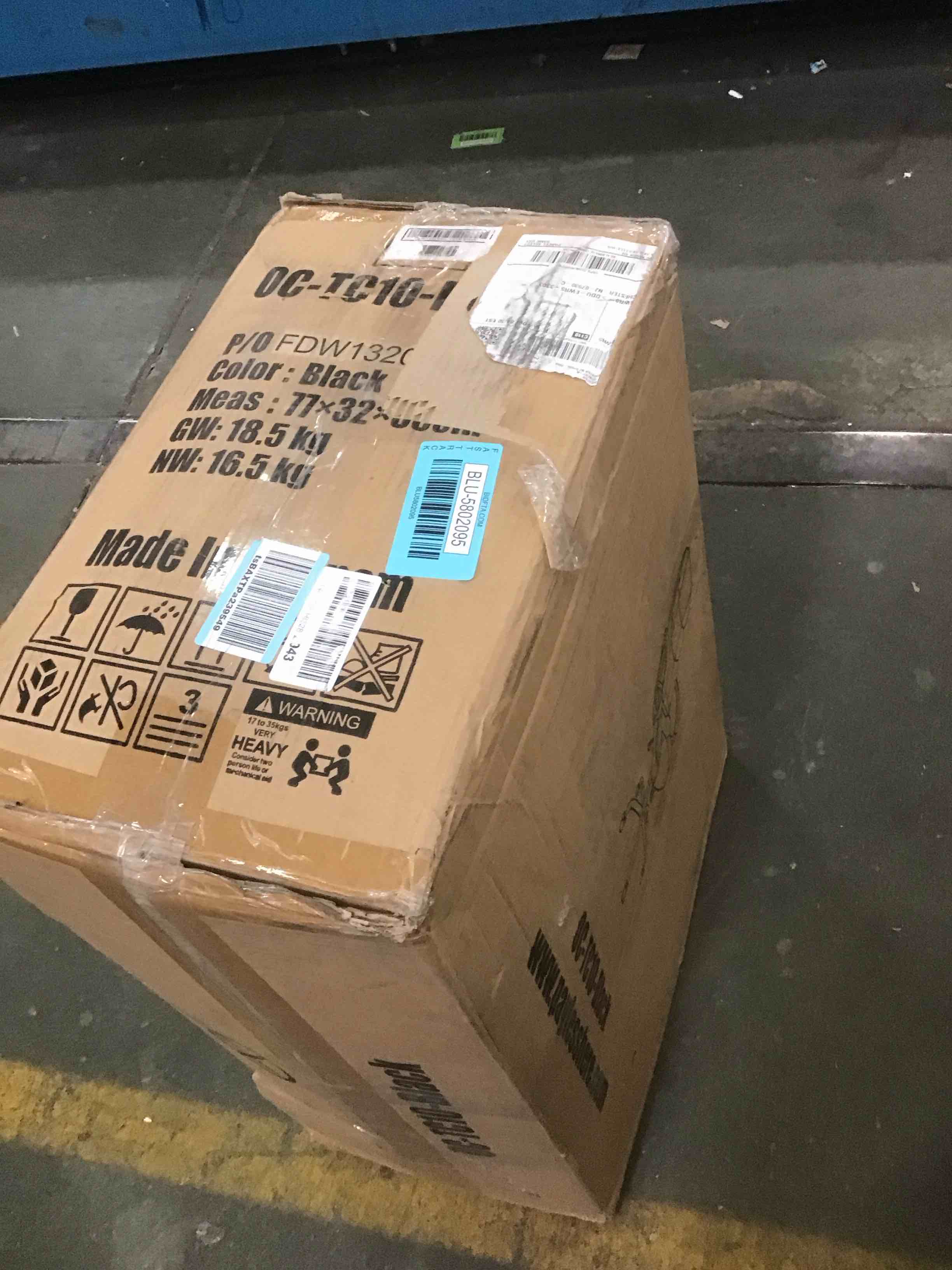 https://s3.amazonaws.com/lotting-images-prod/bidfta/BLU5802095_1705941627035.jpeg