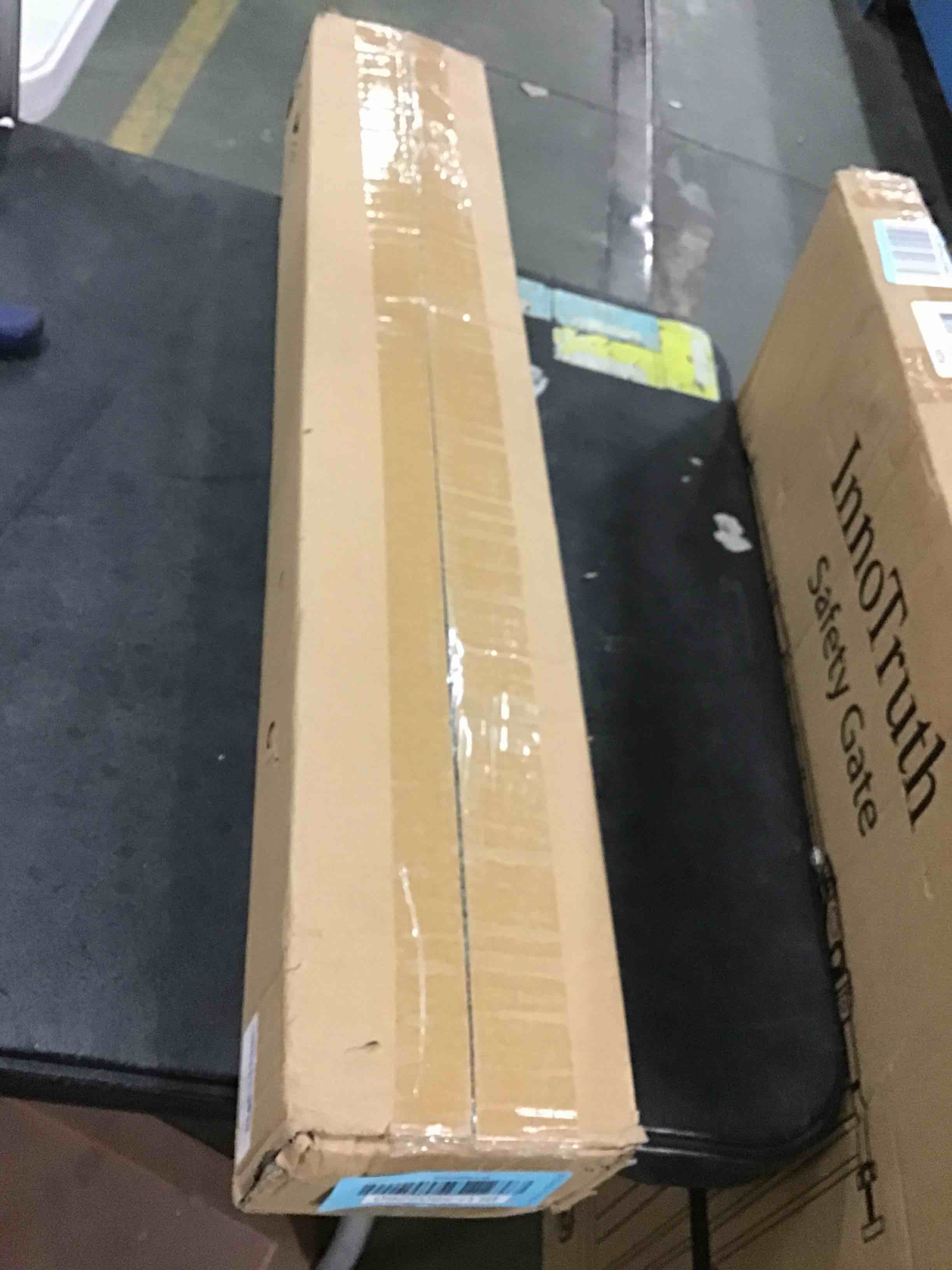 https://s3.amazonaws.com/lotting-images-prod/bidfta/BLU5802260_1706018892530.jpeg