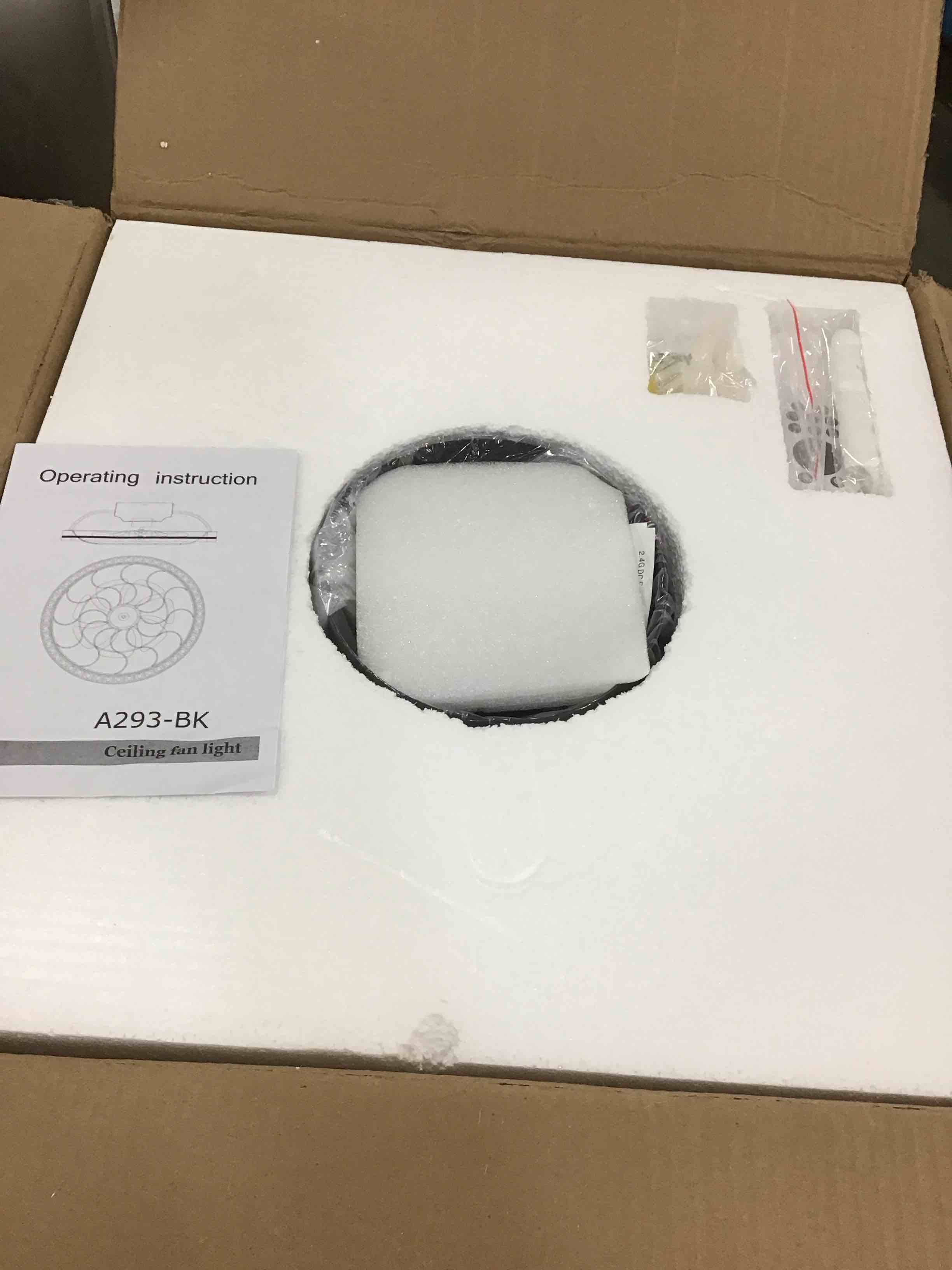 https://s3.amazonaws.com/lotting-images-prod/bidfta/BLU5802414_1706044009334.jpeg