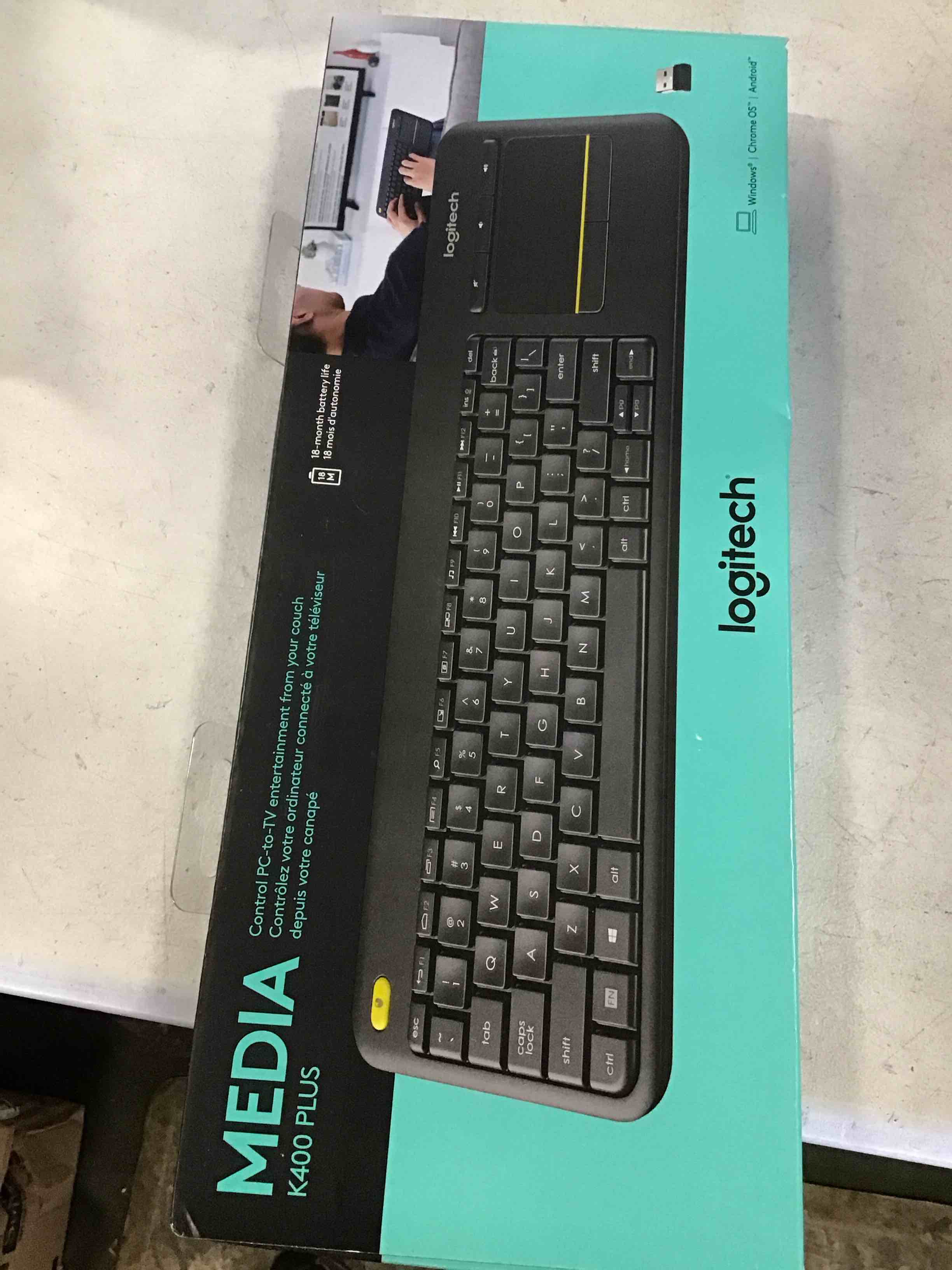 https://s3.amazonaws.com/lotting-images-prod/bidfta/BLU5804309_1712165405590.jpeg