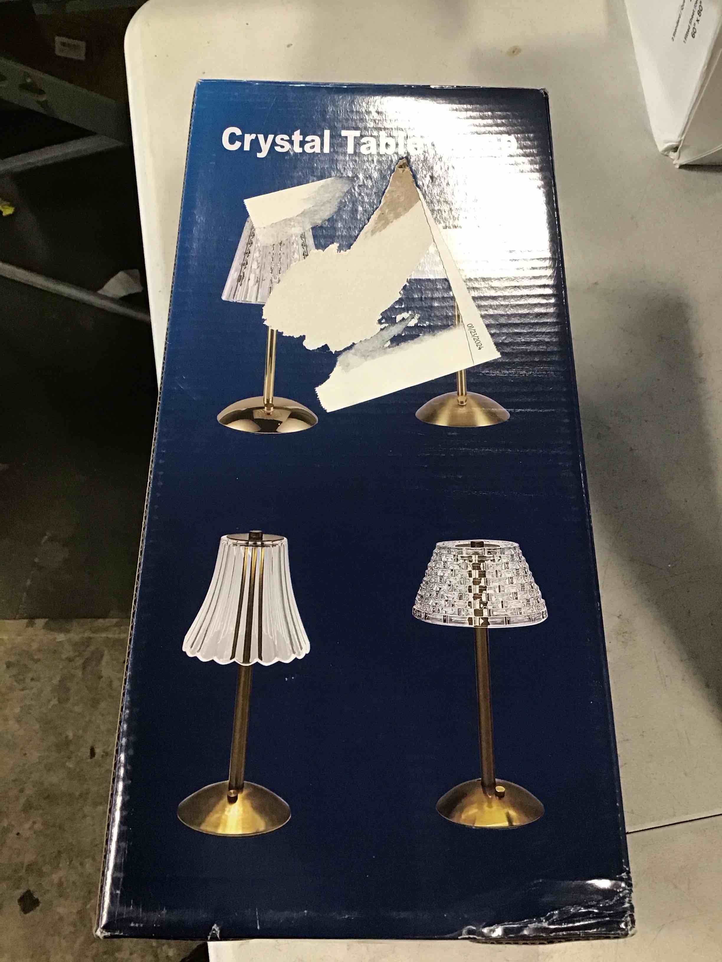 https://s3.amazonaws.com/lotting-images-prod/bidfta/BLU5804474_1712255512465.jpeg