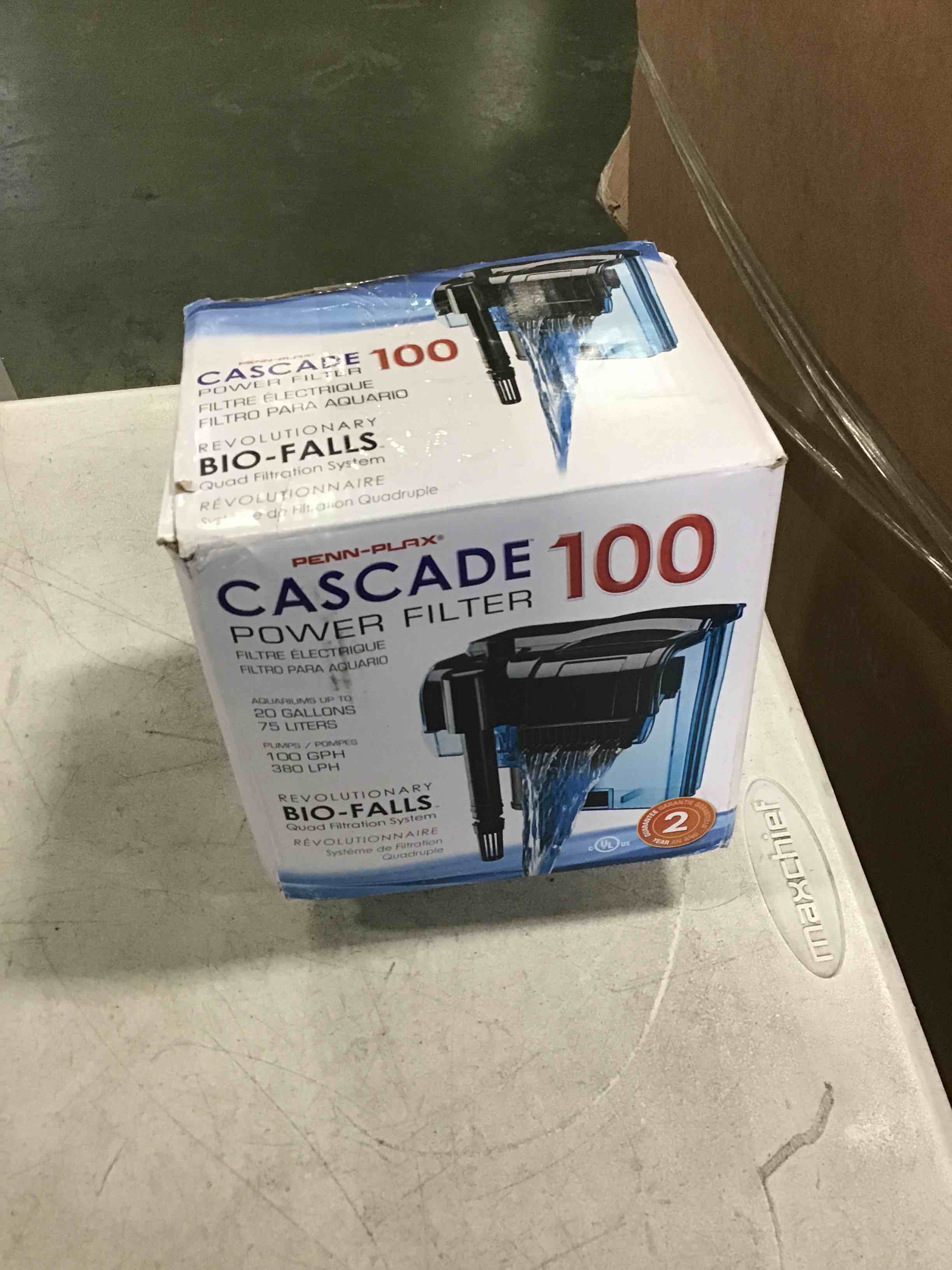 https://s3.amazonaws.com/lotting-images-prod/bidfta/BLU5804643_1712327664267.jpeg