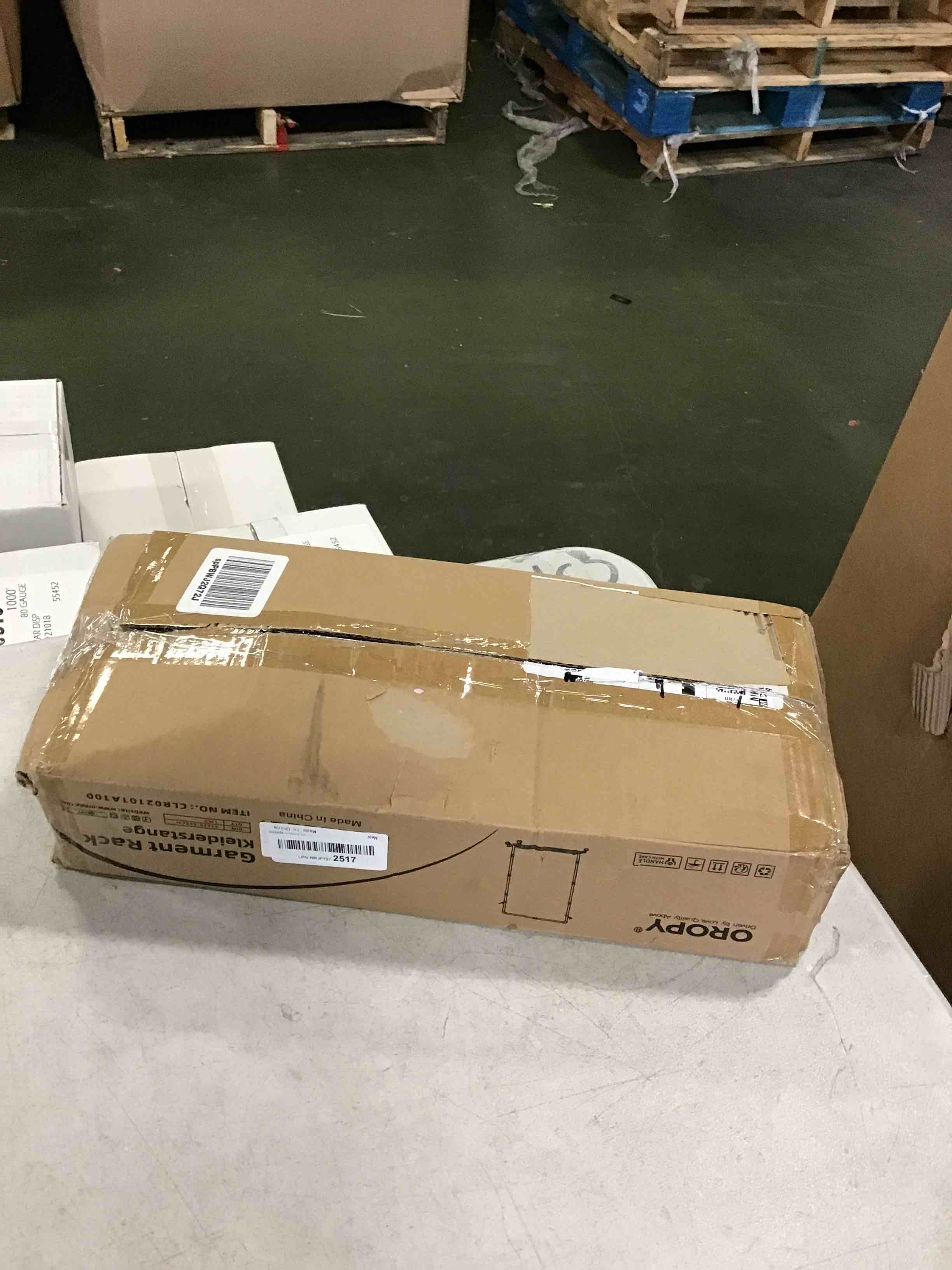 https://s3.amazonaws.com/lotting-images-prod/bidfta/BLU5805206_1712691091848.jpeg