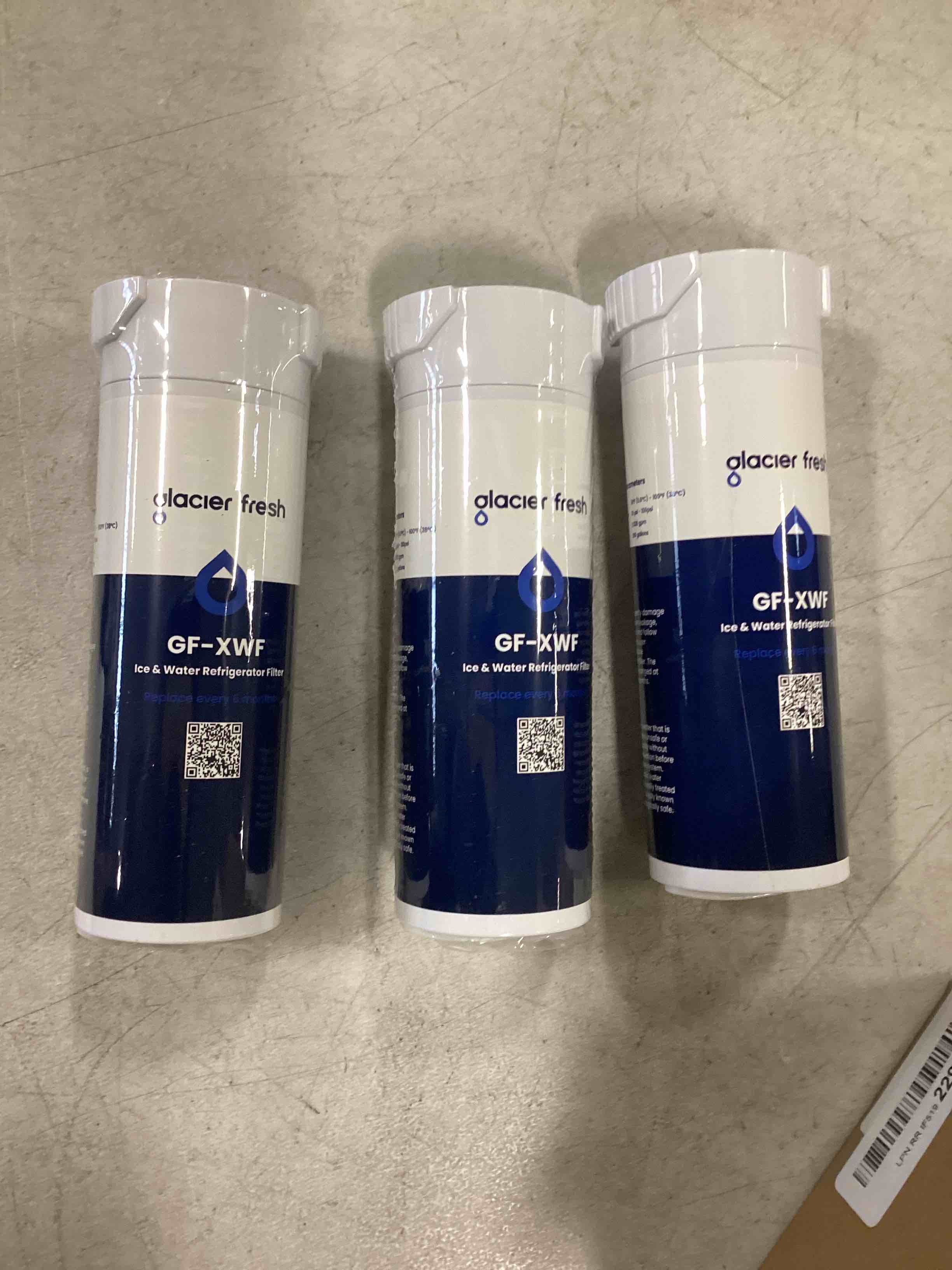 https://s3.amazonaws.com/lotting-images-prod/bidfta/BLU5805424_1712776520590.jpeg